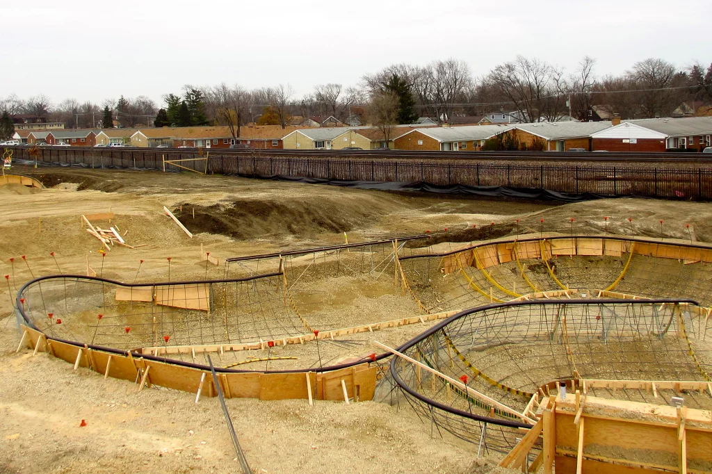 Bowl cage