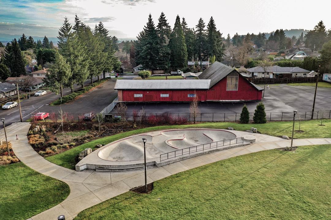 Holler if your neighborhood could use a fun skate spot like this 🙌🏽 Alberta Skate Spot in Portland, Oregon