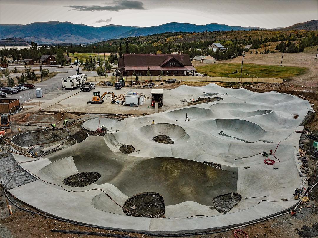 Giant 😳concrete pour in Frisco, Colorado.