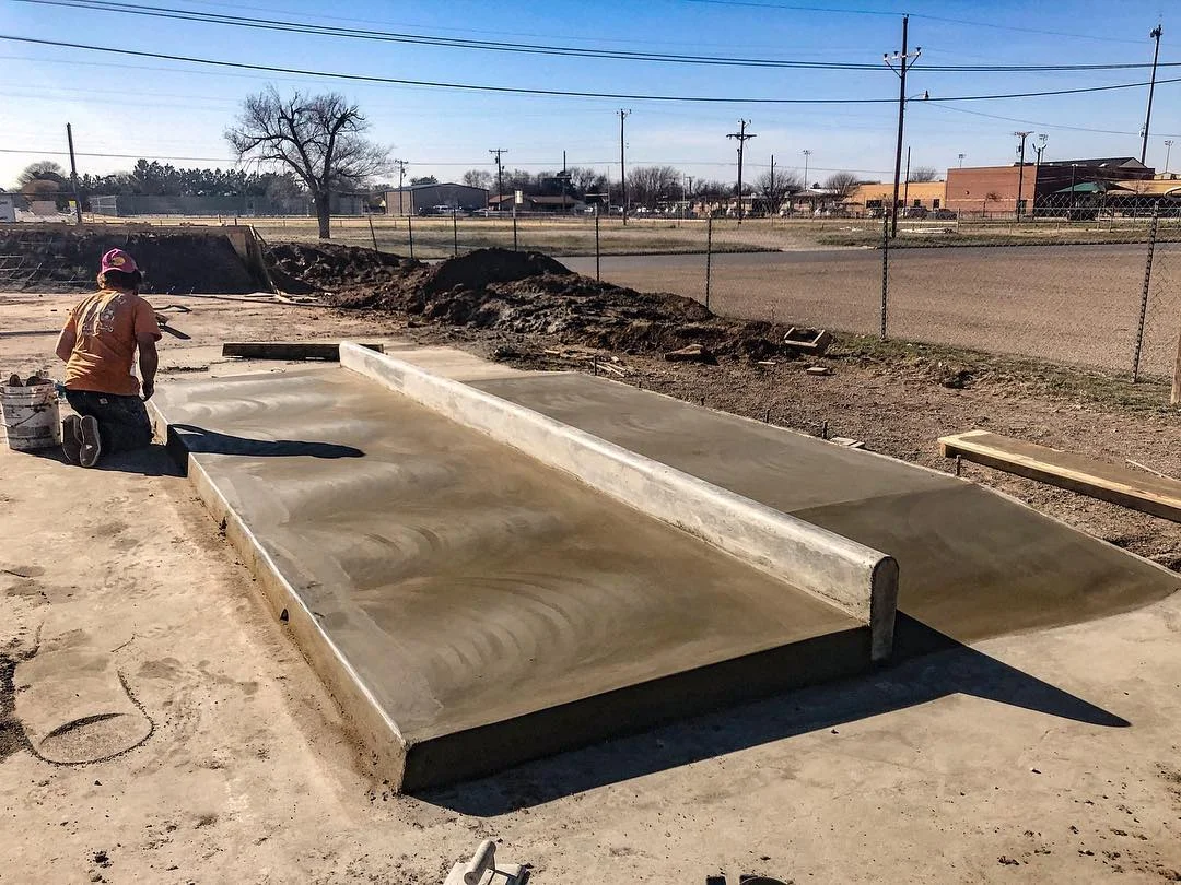 🍞 Idalou, Texas 🤠 Skatepark recycling ♻️