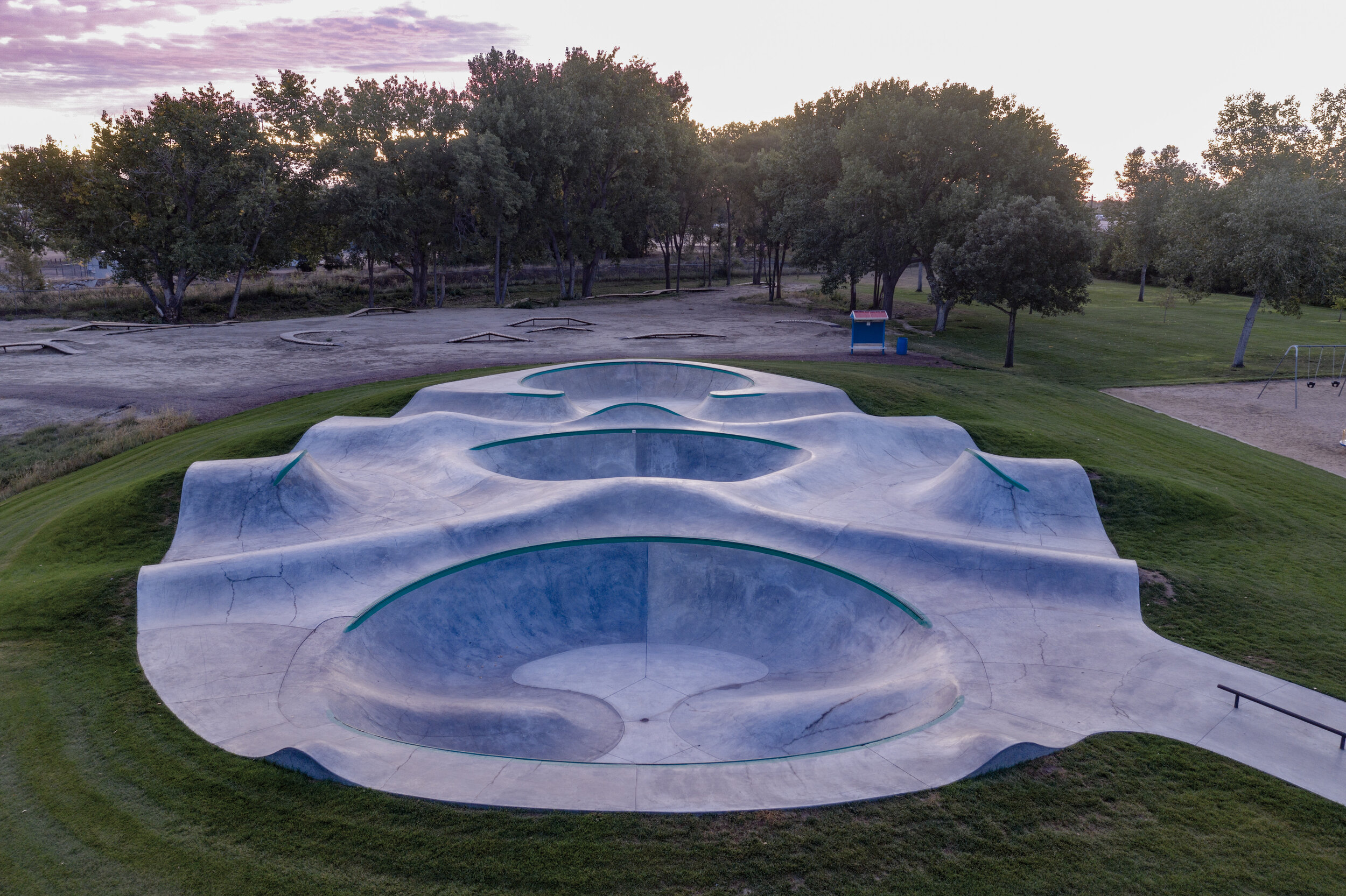 A new kind of skateboarding landscape featuring #bilateralsymmetry 〰️ Fort Morgan, Colorado 💯