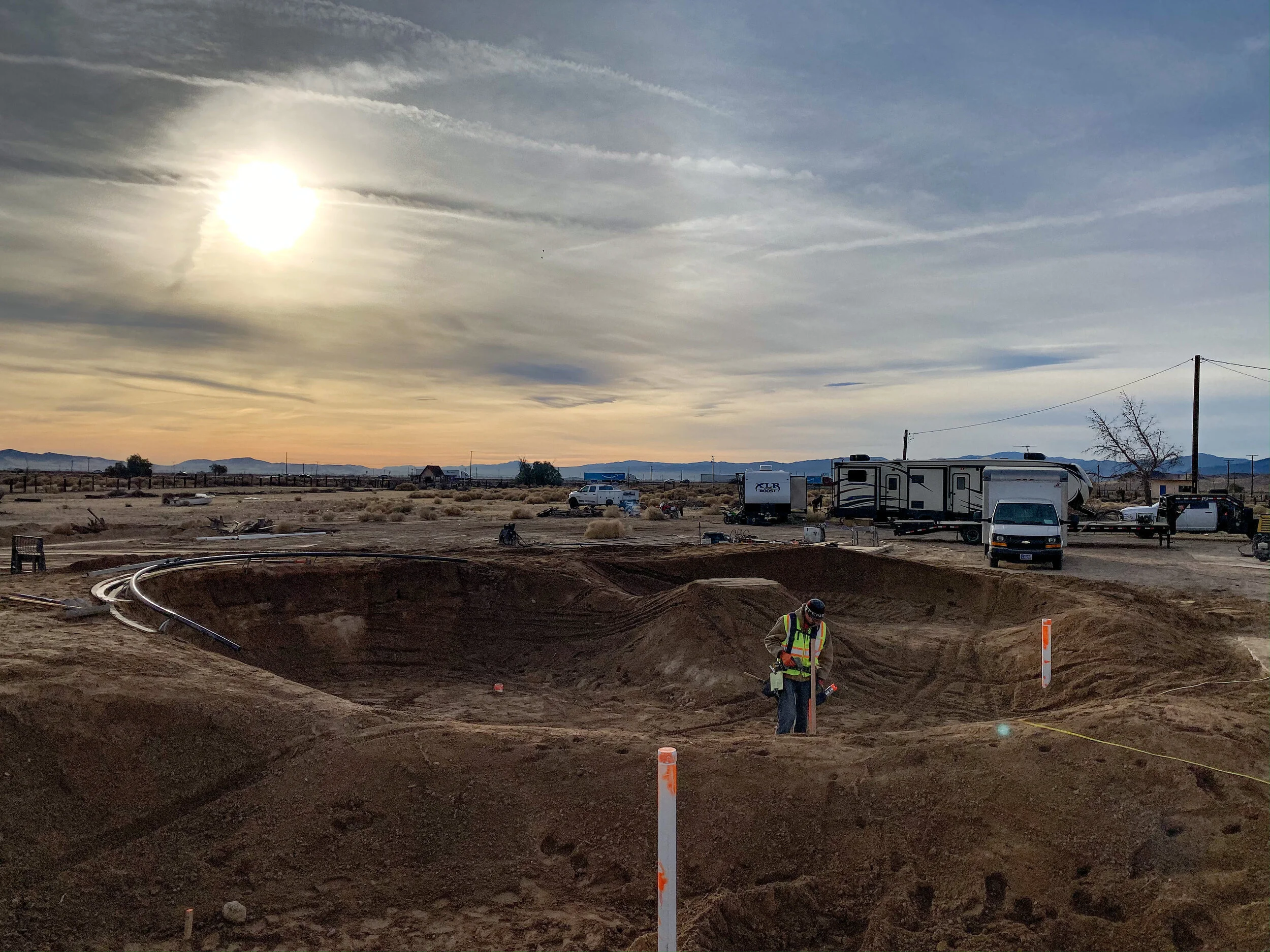 Private #miniskatepark in the Mojave desert 🏜 #desertskateinn