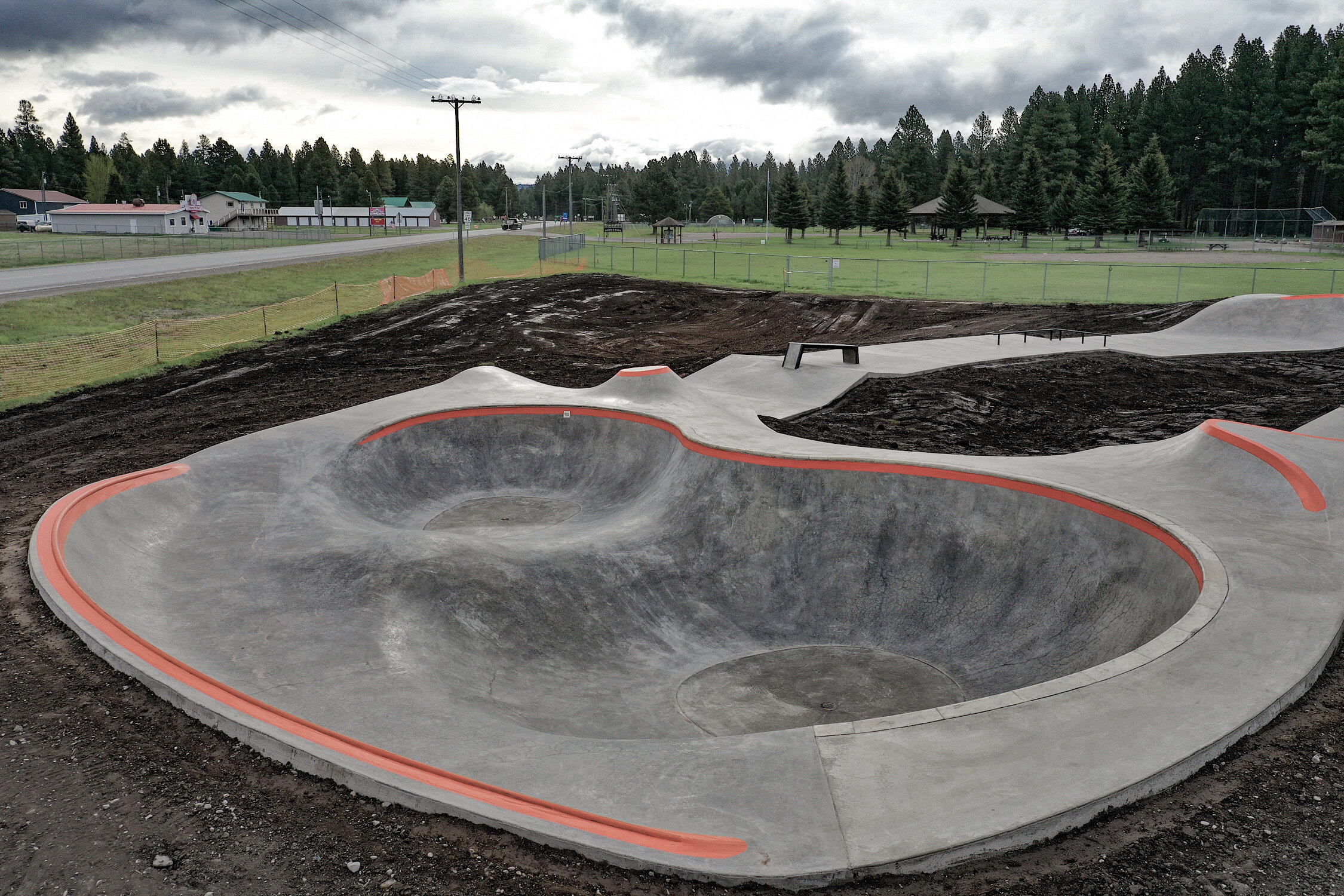 Rad little pool on the Lincoln, Montana skate path