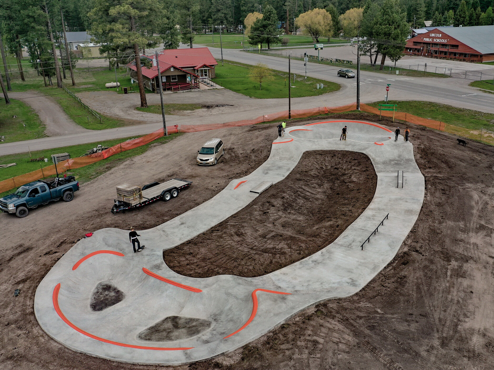 Endless runs at the new Lincoln, Montana skatepark 🏁you can really keep it going