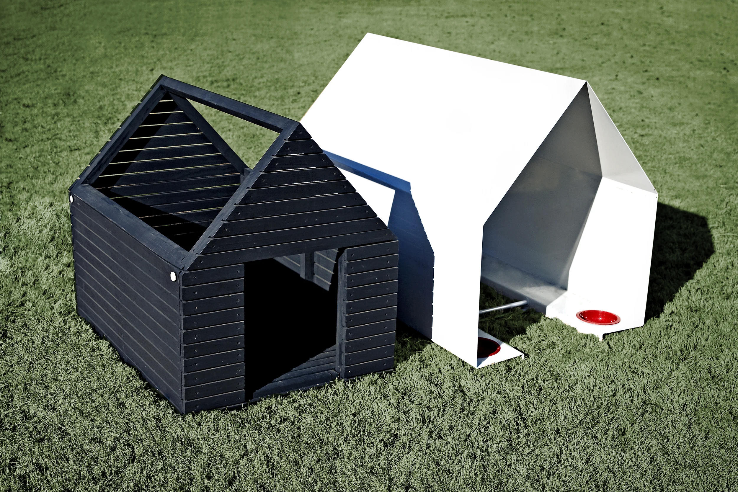 archimania_doghouse_sidebyside_jpg.jpg