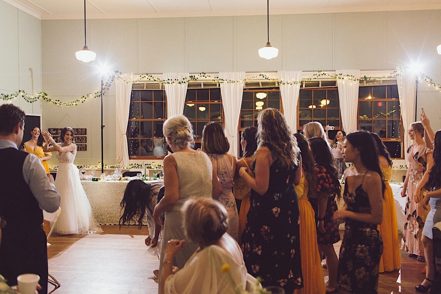 80_ALP - DomAaronBlog - 154_toss_village_schoolhouse_Garter_Wedding_clayburn.jpg