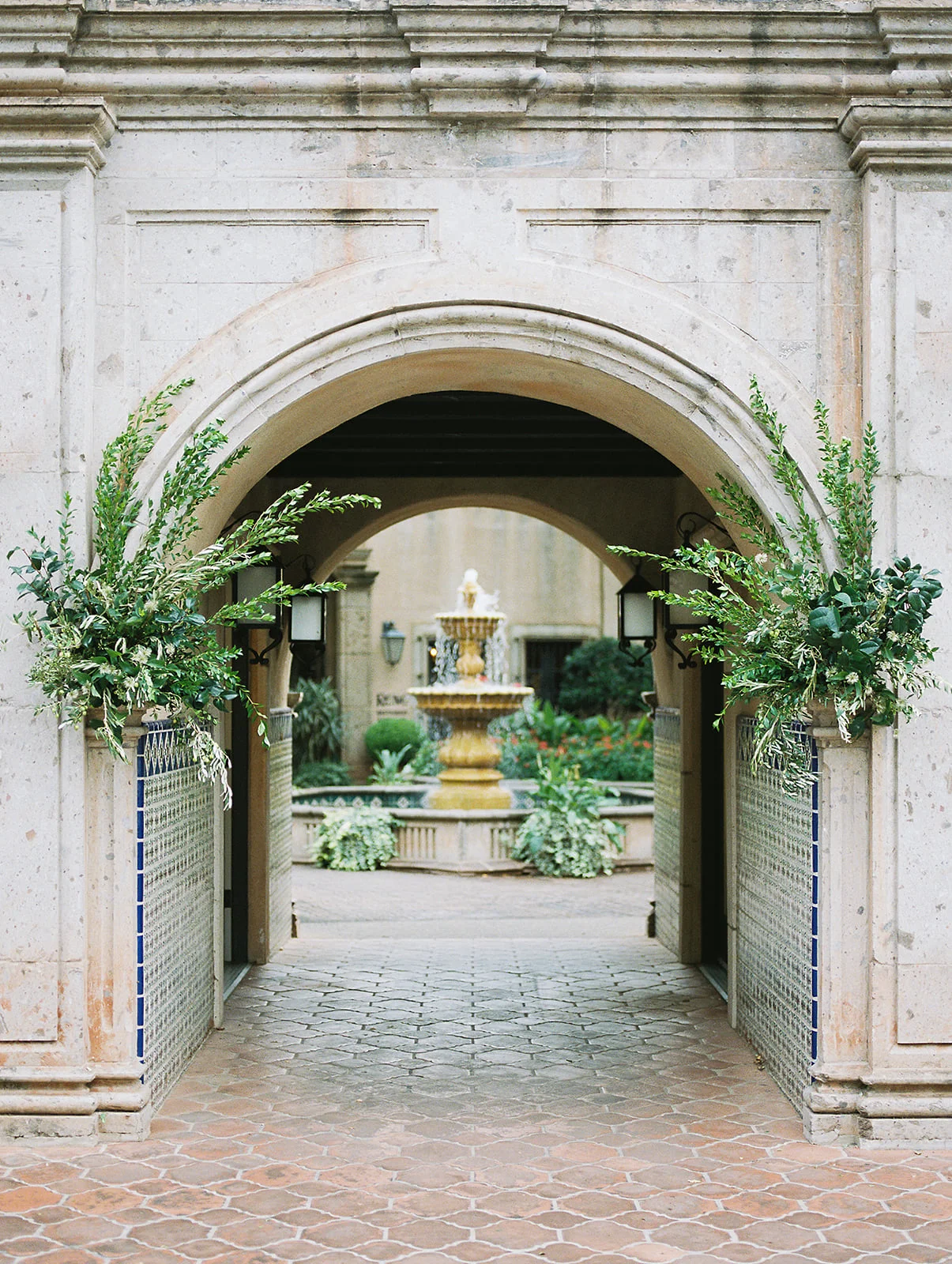 Erika_Kobziak-Tlaquepaque_Wedding-Andrew_and_Ada_Photography_2018-050.jpg