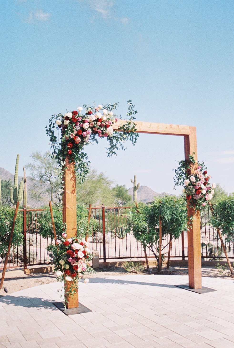 sydney wedding arch.jpeg