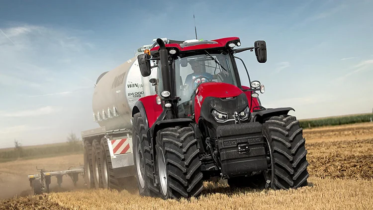 Case_IH_Optum_CVX_tractor_low.jpg