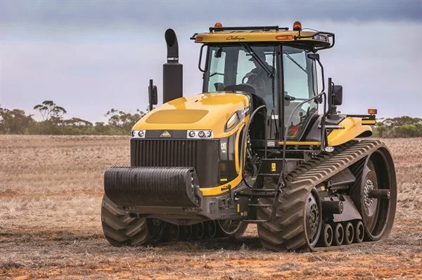 9486_cat_challenger_mt865c_at-work_600x399.jpg
