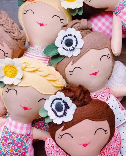 Meet the Pocket Angels: Dolls Made to Hold Rosaries