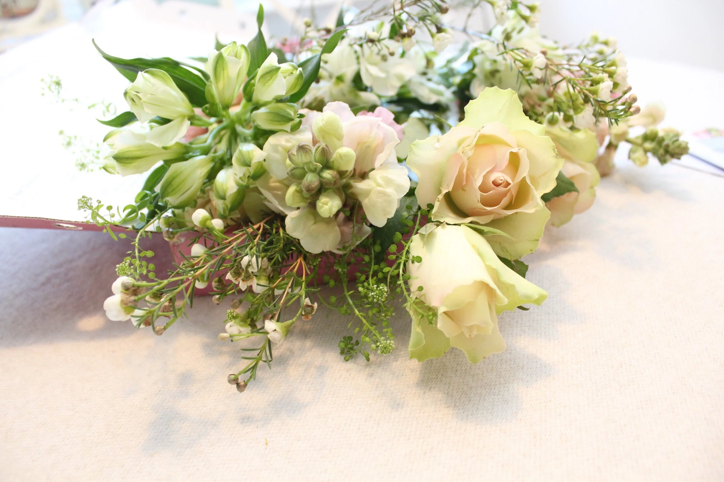 Bloom & Wild Letterbox Flowers.jpeg