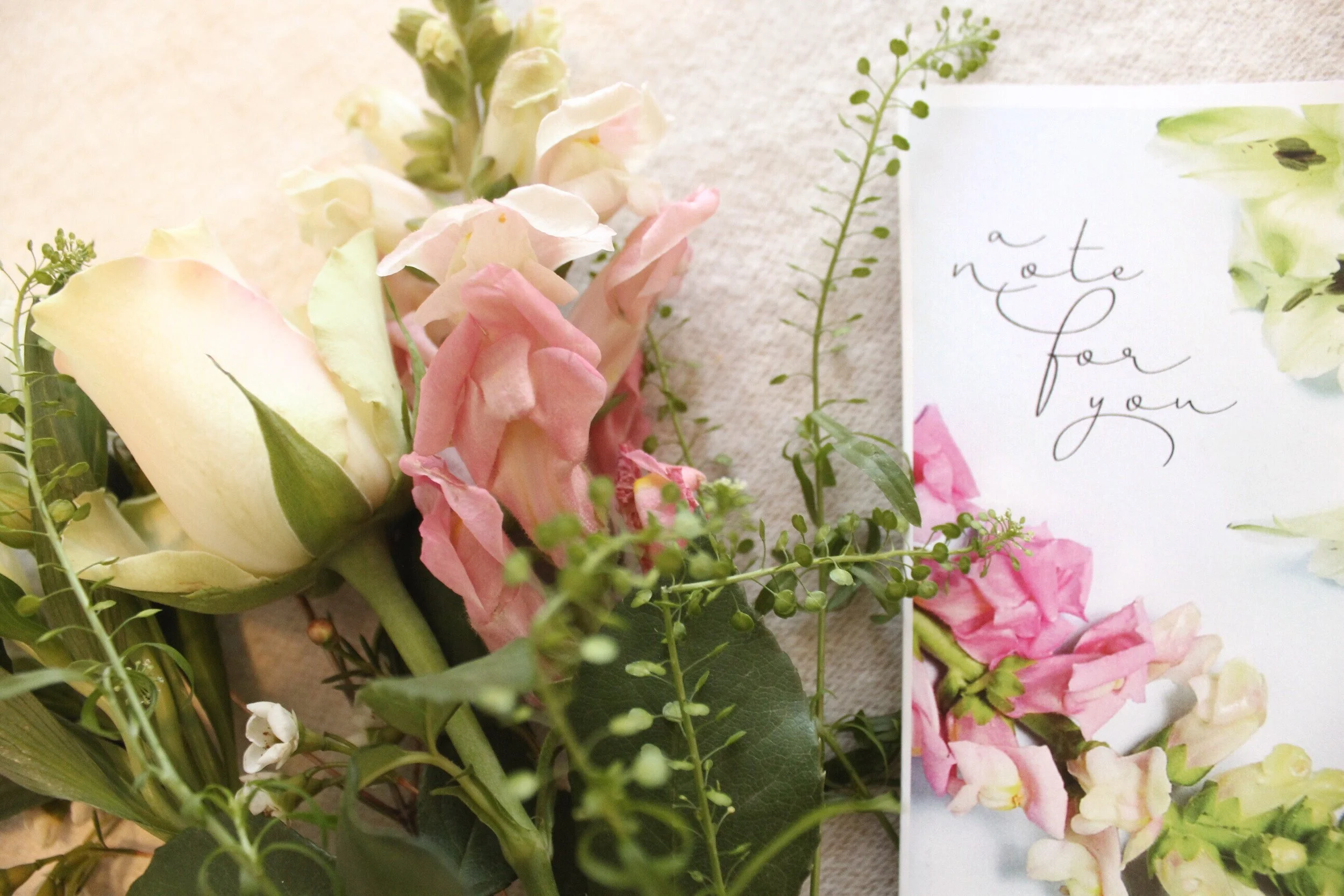 Bloom & Wild Letterbox Flowers.jpeg