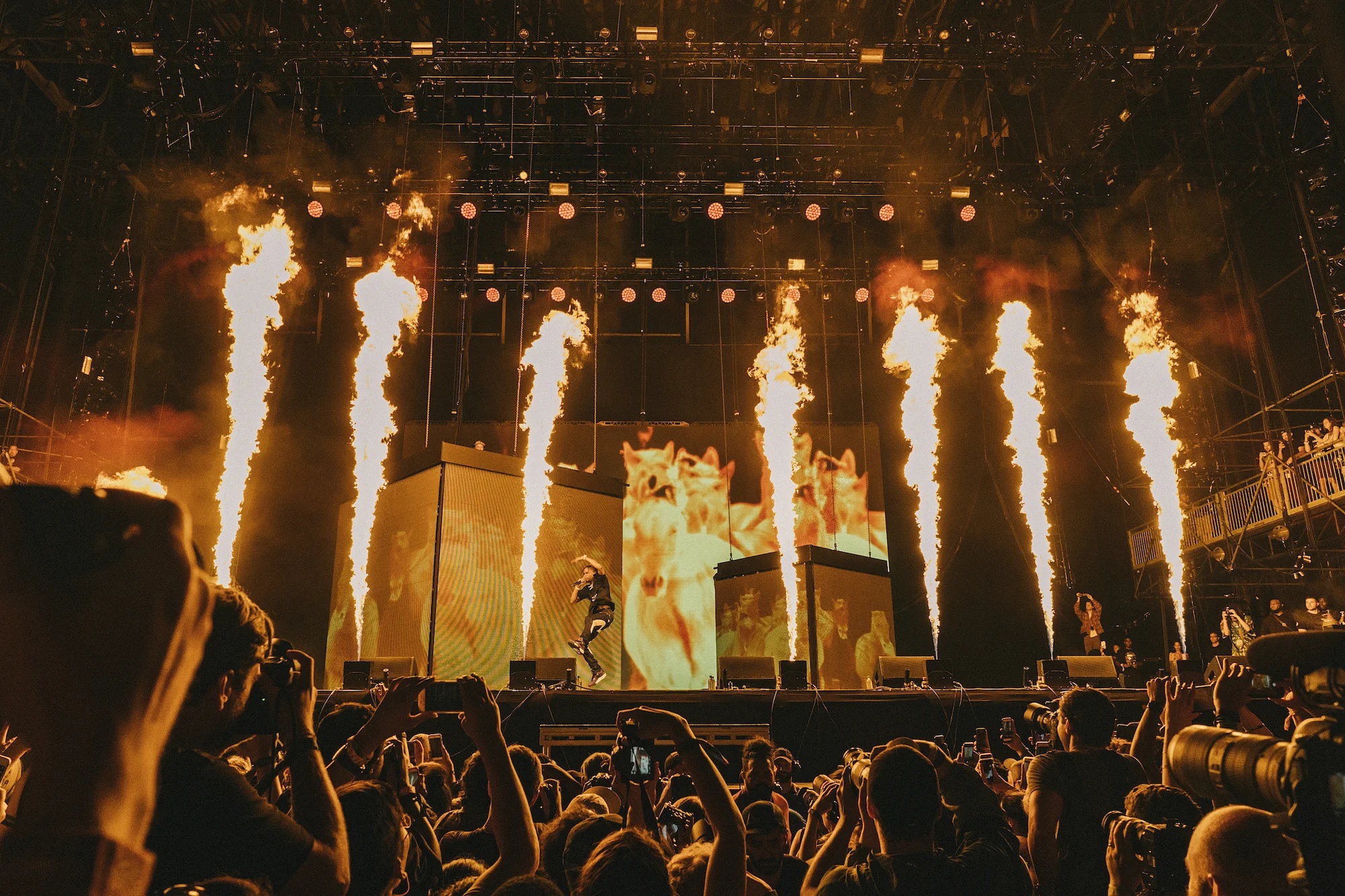 TRAVIS SCOTT_1_SATURDAY_GOVBALL_GREGNOIRE.jpg