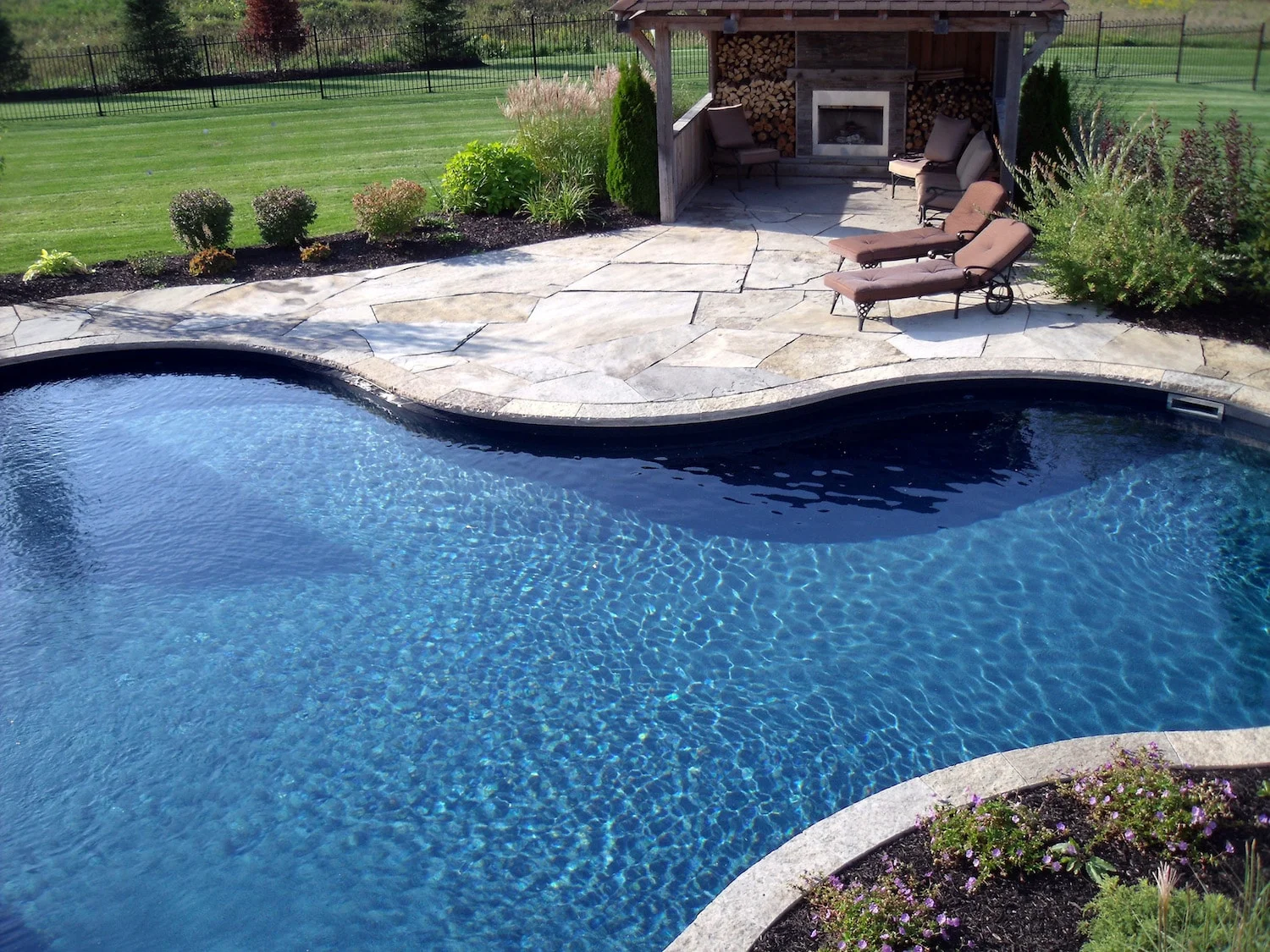 aveco-pools-037-min.JPG