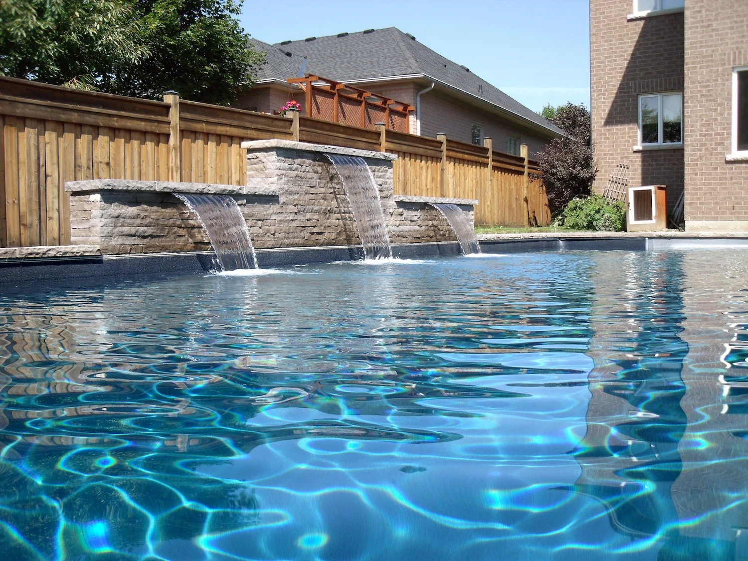 aveco-pools-046-min.JPG