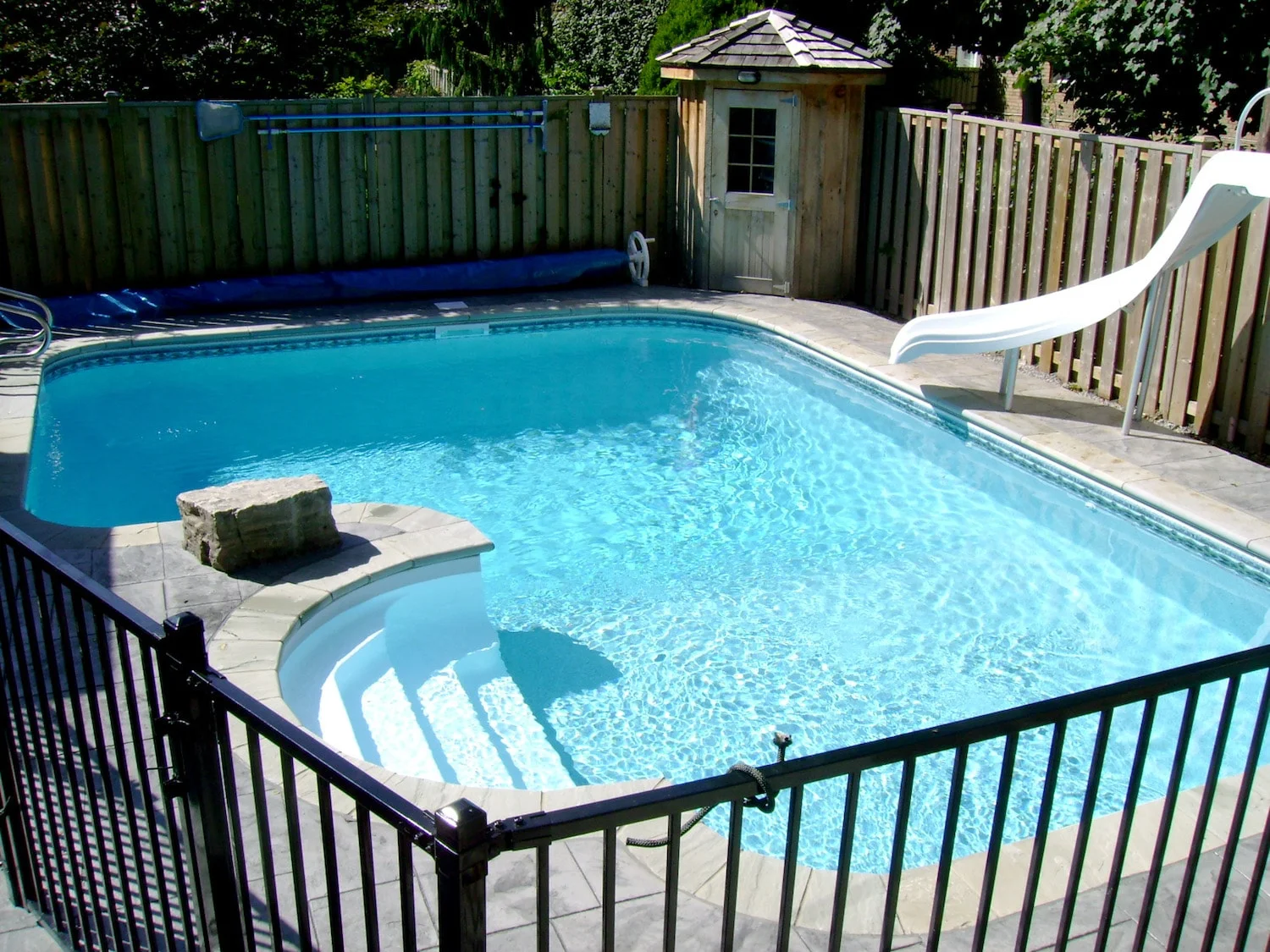 aveco-pools-068-min.JPG