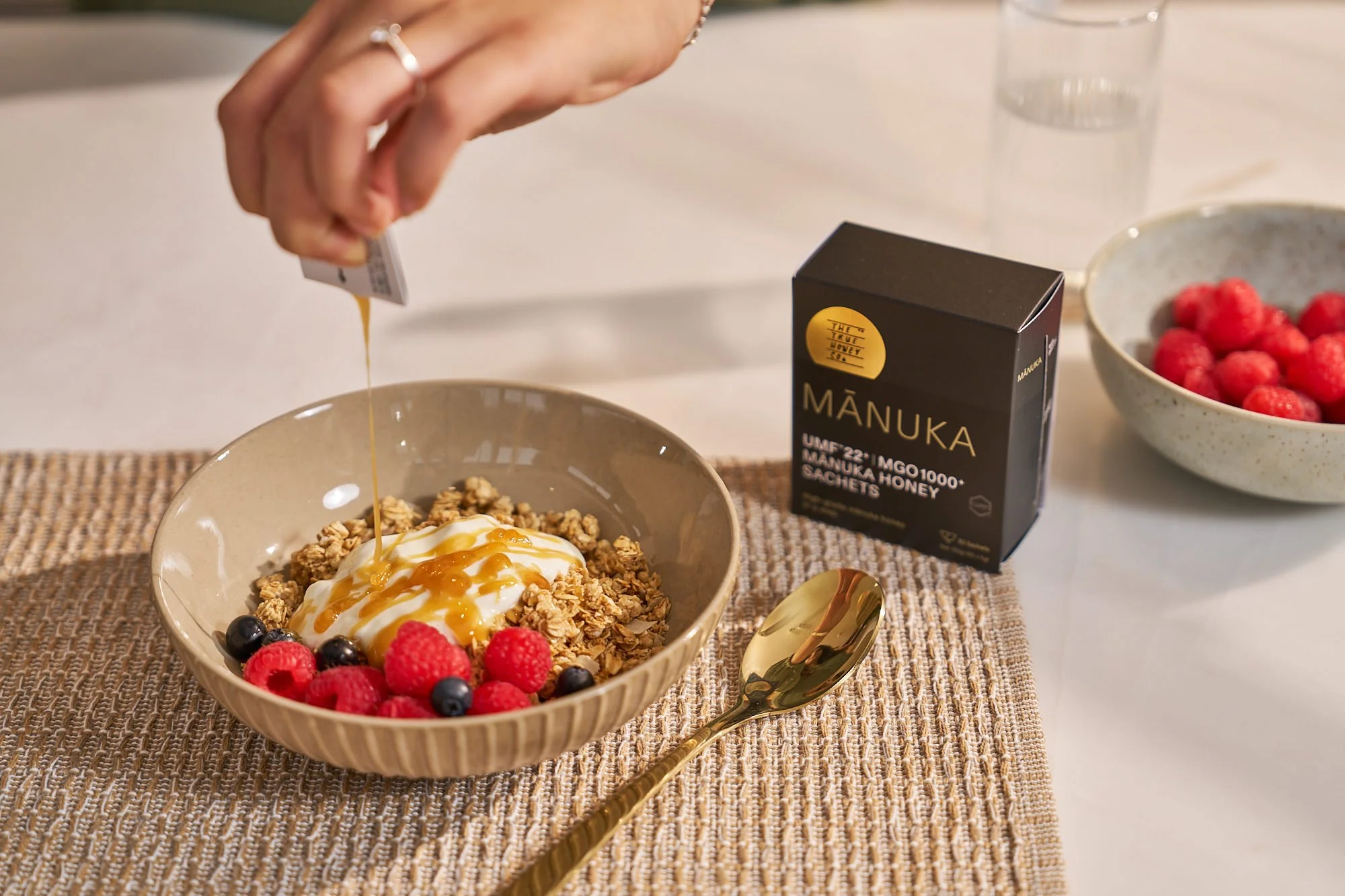 true-honey-co-manuka-product-photography.jpg