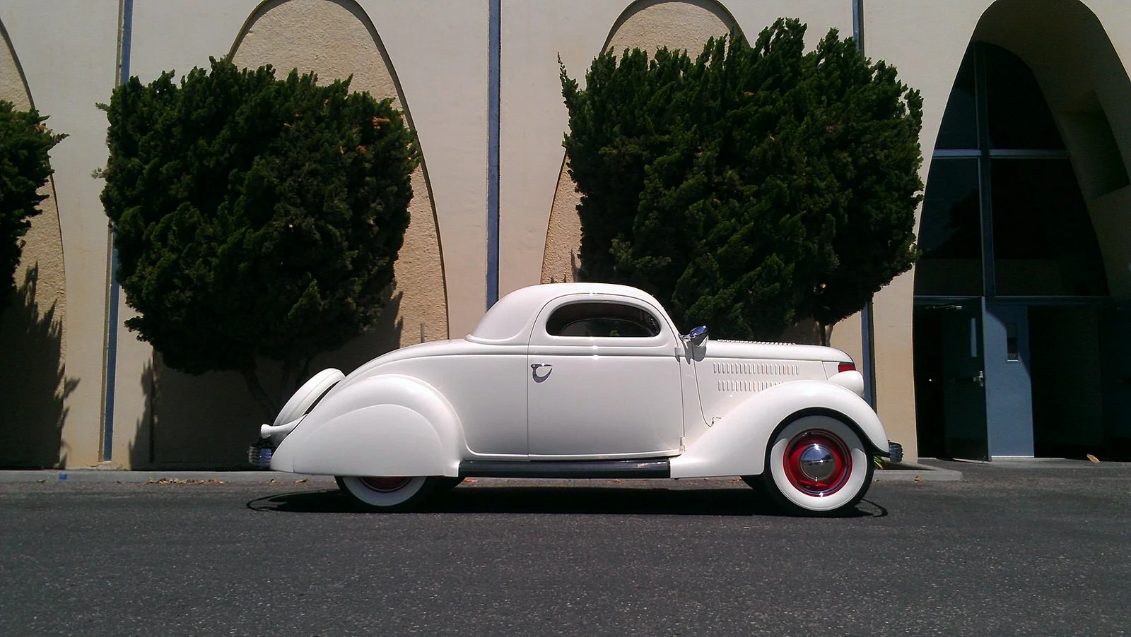 Pierson Brothers 1936 Ford Coupe South City Rod & Custom — South City