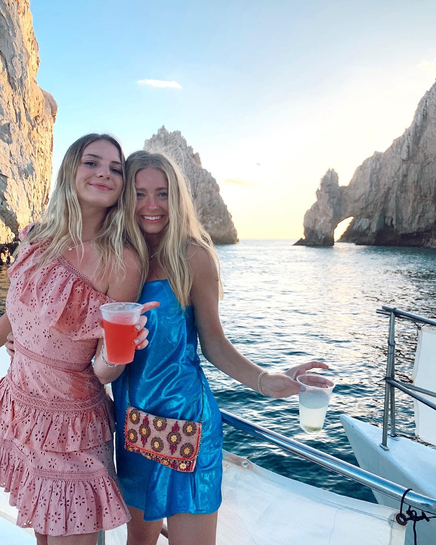 Attempt #2 of Cabo 2020 🤪👙🍹🌯 hey Lauren where&rsquo;s our wallets ???
