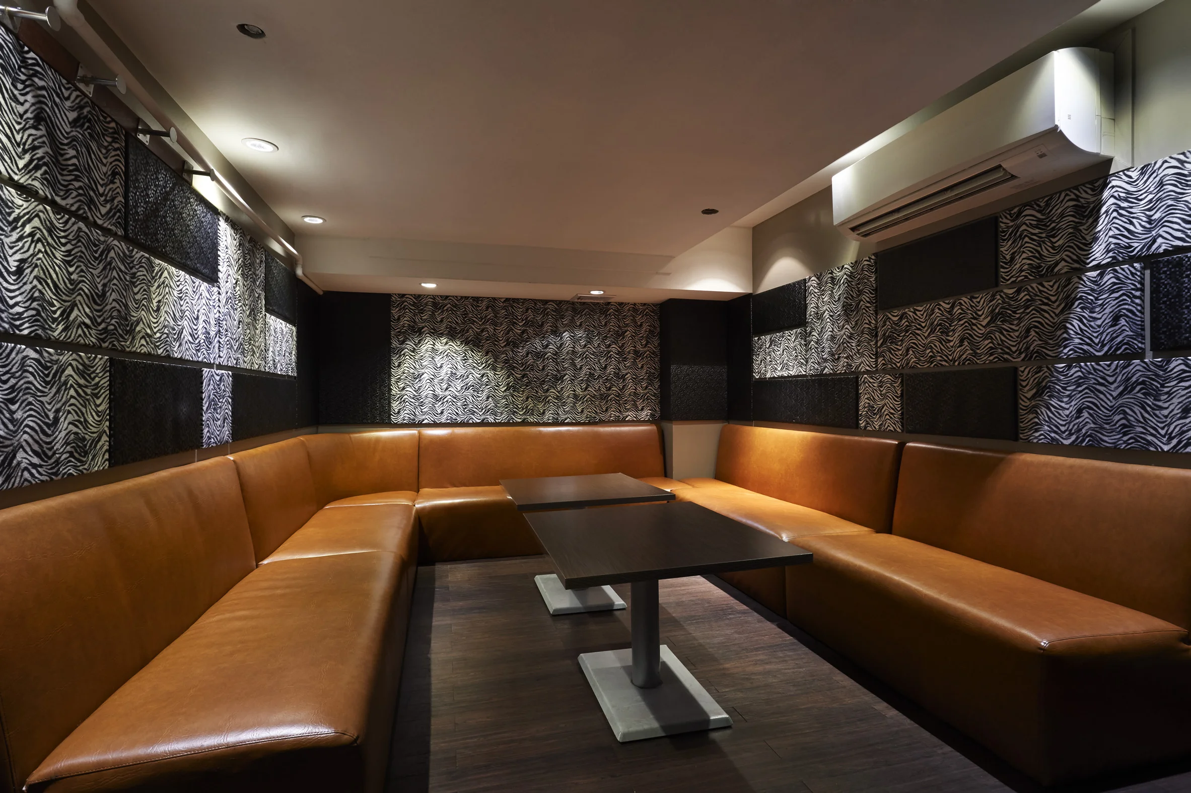 Private Rooms — Karaoke Duet