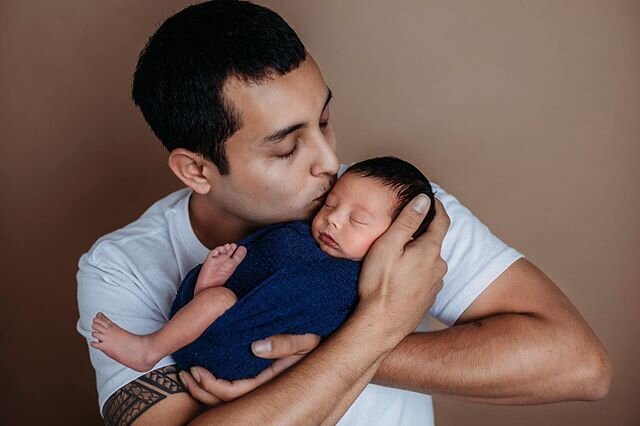 👶🏻👦🏻 &bull;
&bull;
&bull;
&bull;
&bull;
#arizonanewbornbabyphotographer #newbornphotographer #newbornsession #newbornphotographer #arizona #phoenixphotographer #goodyearphotographer #b1withbabies #parenthood #newborns #tartesso #buckeye #goodyear