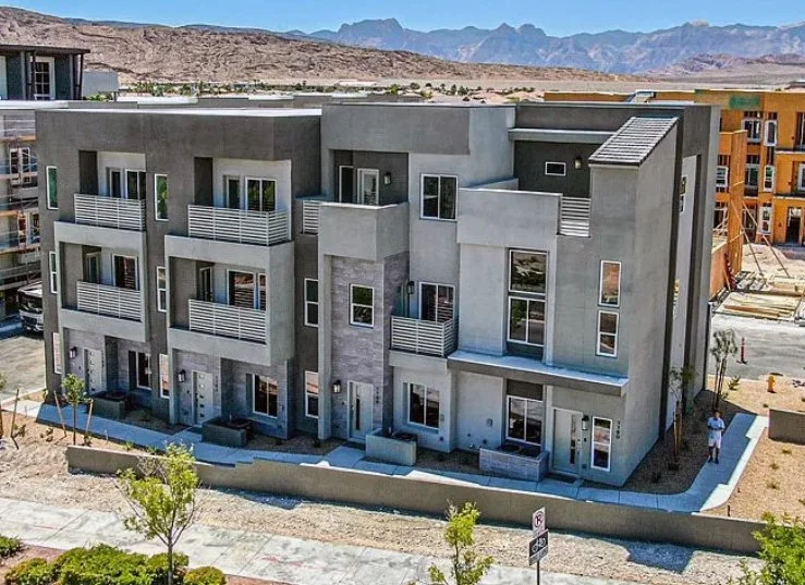 THRIVE @ SUMMERLIN | Residential Town homes
