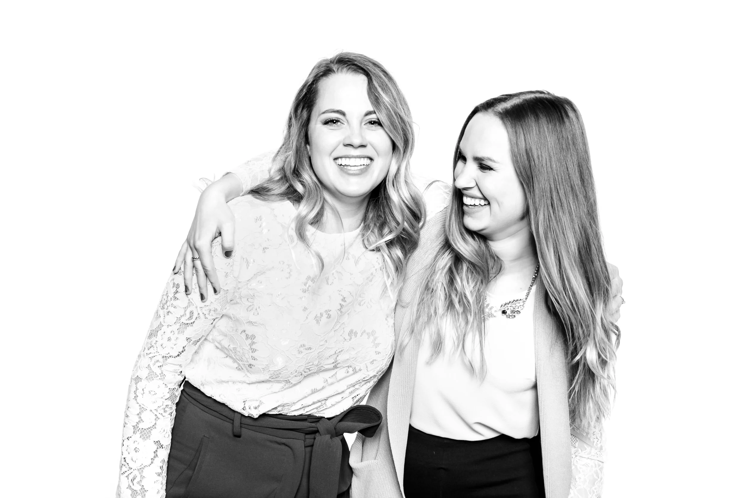calgary black and white photo booth-17.jpg