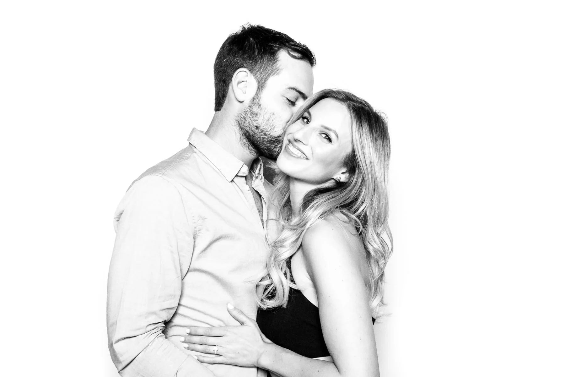 Calgary black and white photo booth.jpg