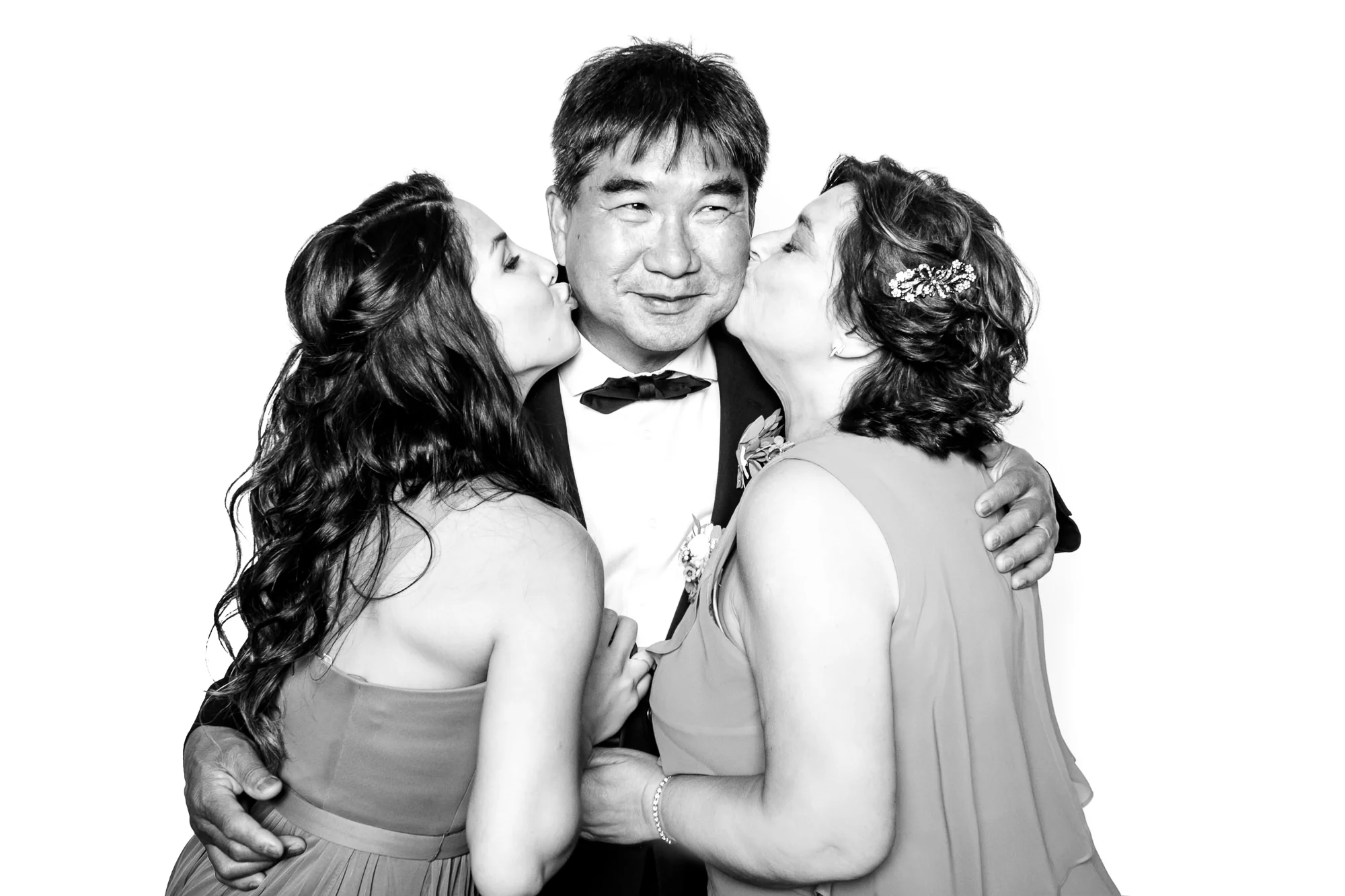 calgary black and white photo booth-17.jpg