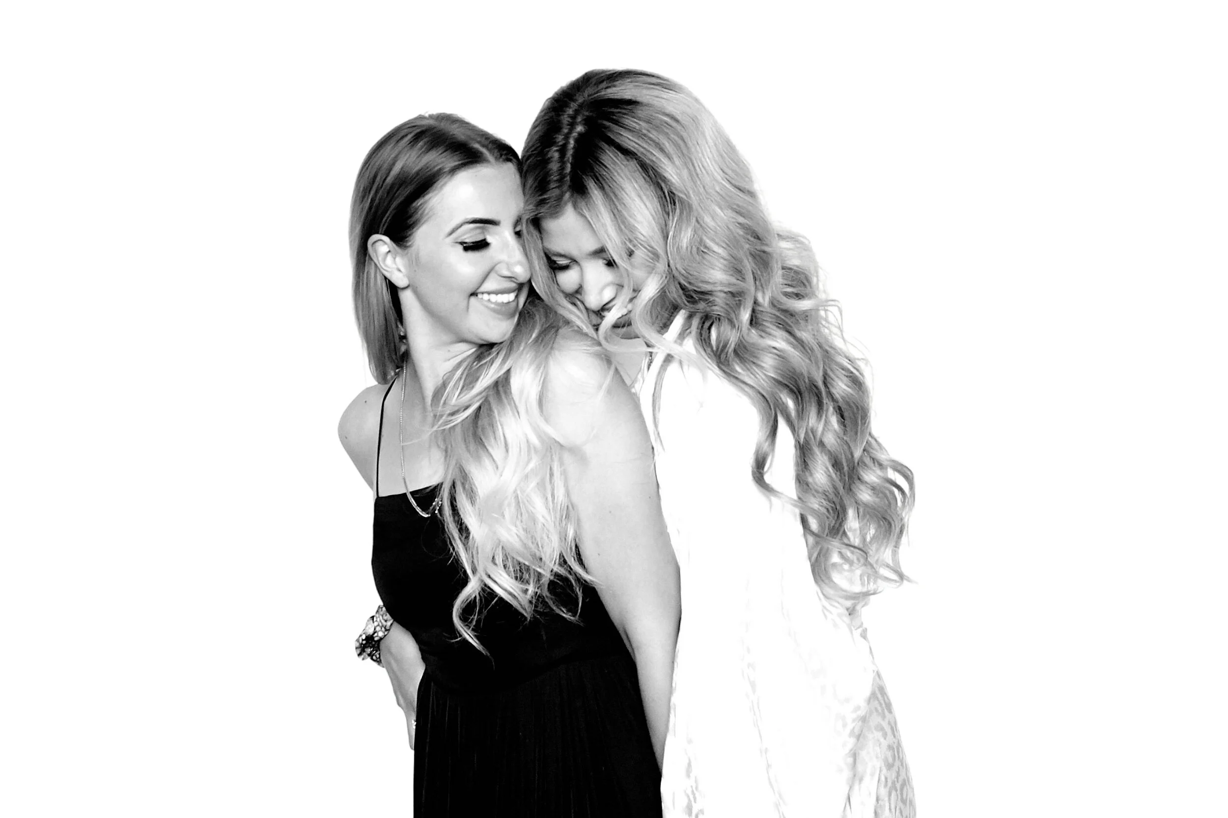 black and white wedding photo booth.jpg