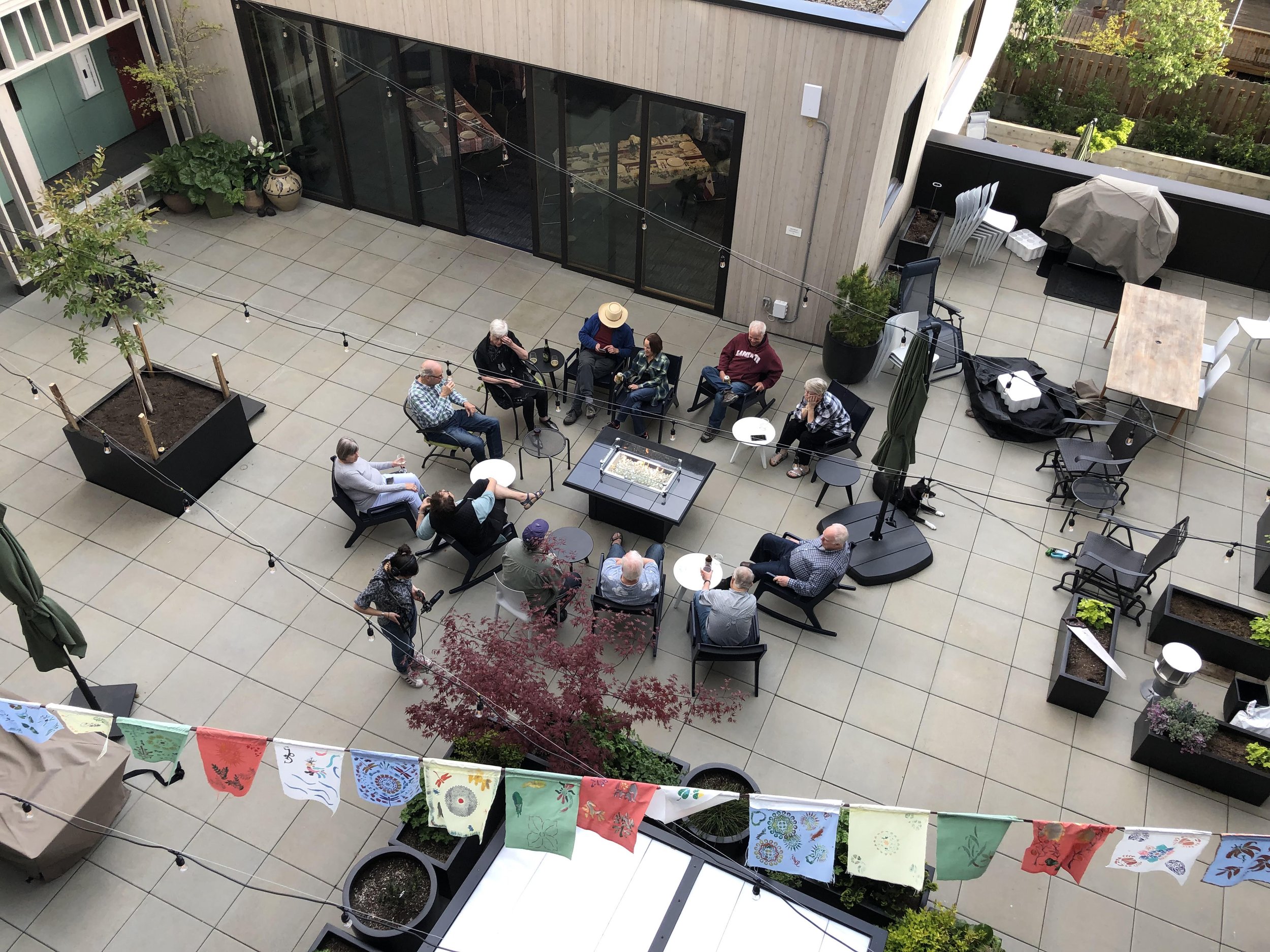 Outdoor common area and deck.jpg