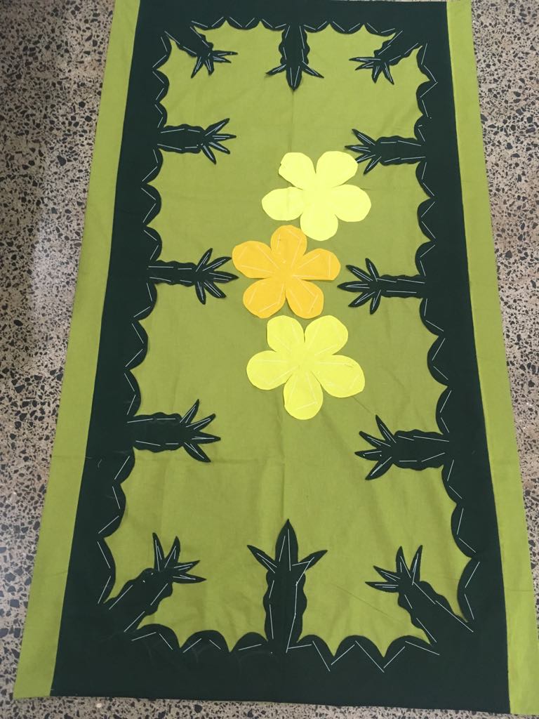 Pineapple tablecloth.jpg