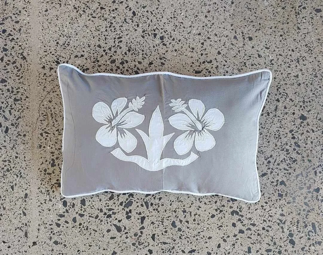 Taupe with white.jpg