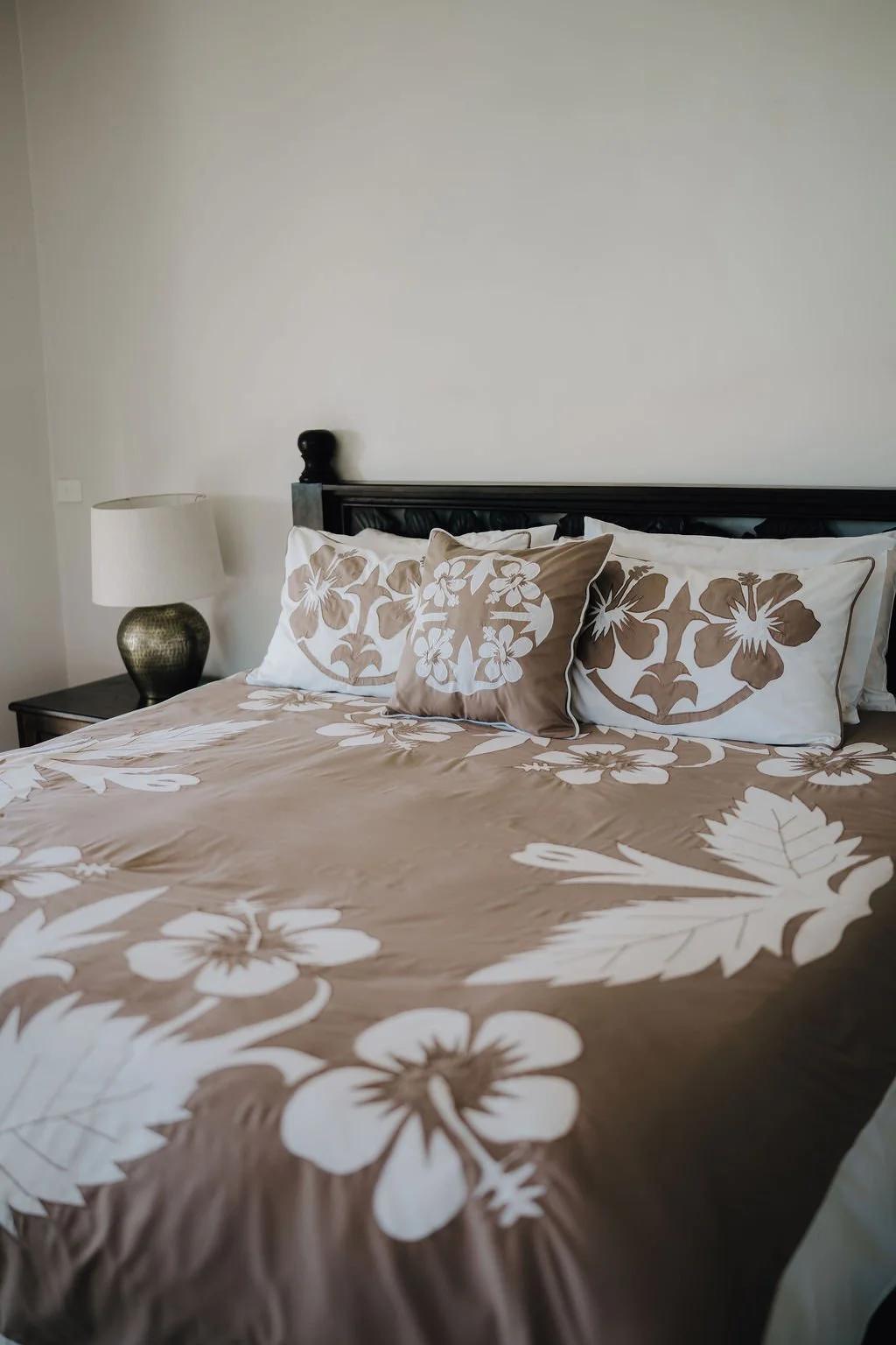 Linen / Cotton Brown with white hibiscus Tivaevae Bedcover