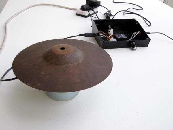 Vibrating Cymbal