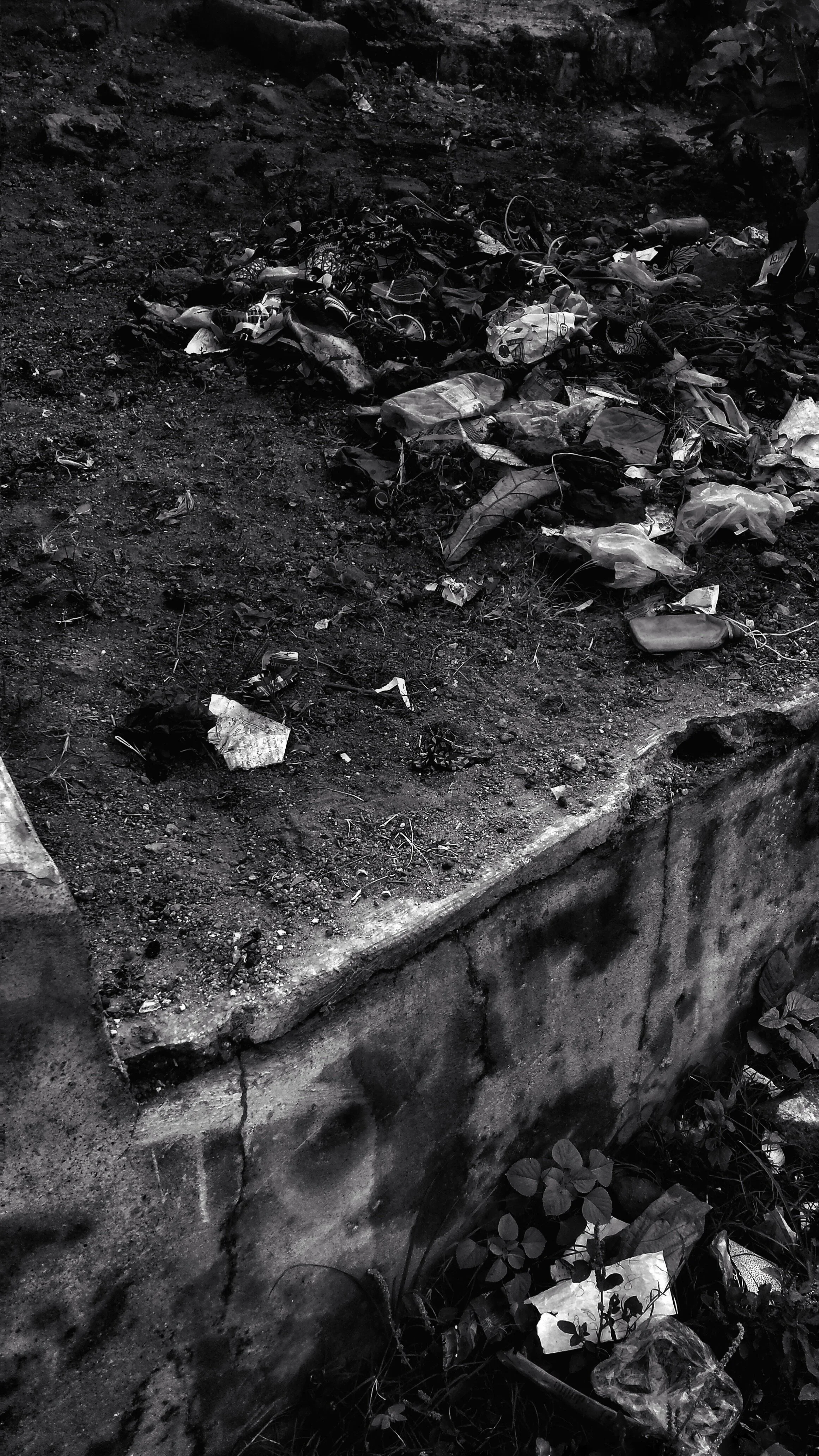 Four Works by Shitta Faruq Adémólá