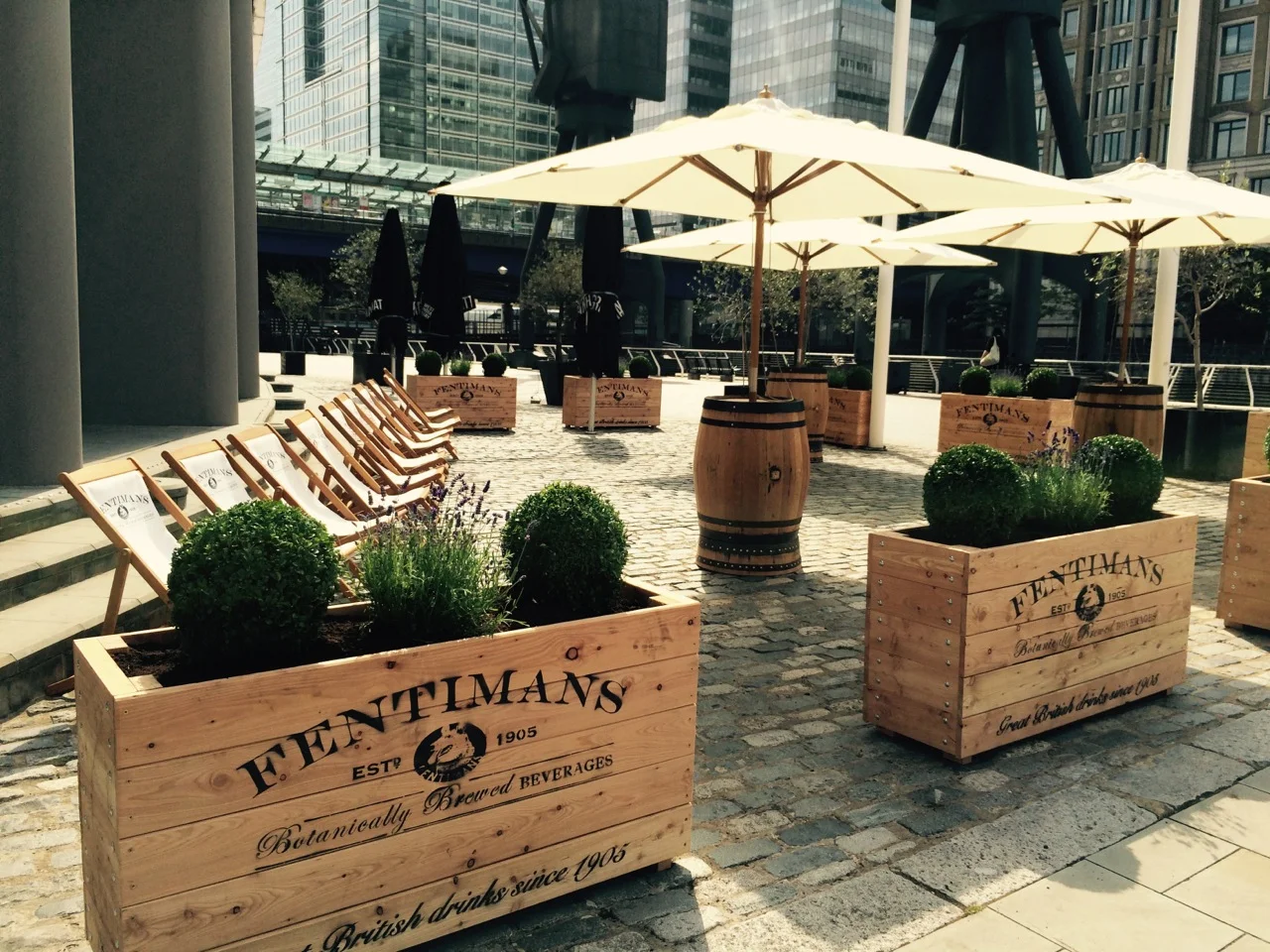 A Quirky Garden Bar in the heart of Canary Wharf