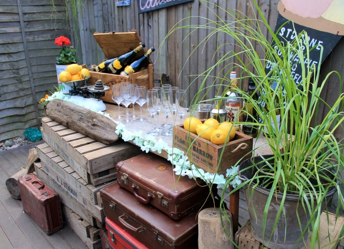 Theming a Bar to Your Event