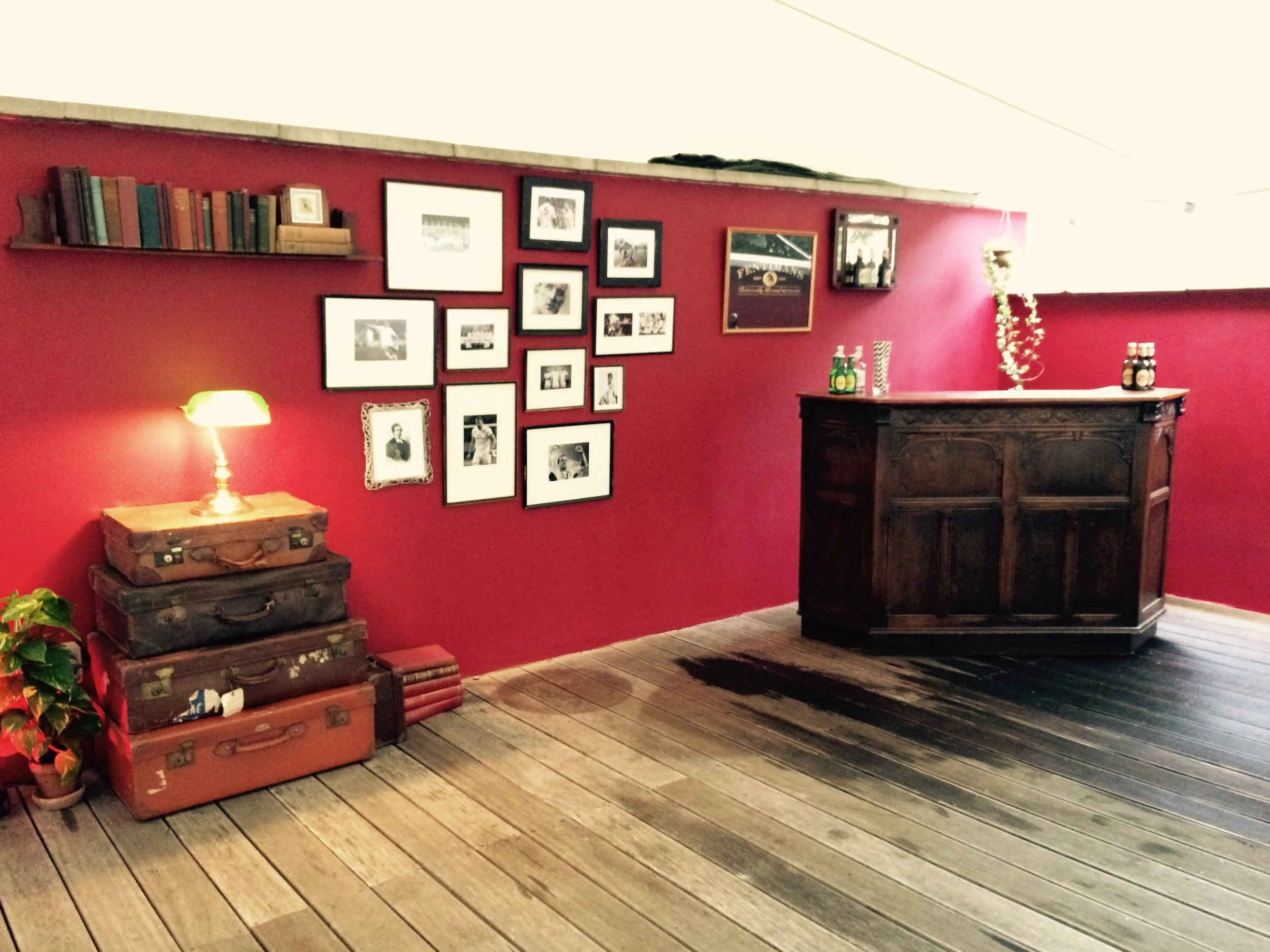 "The Captain's House": A VIP installation for the England Rugby Team