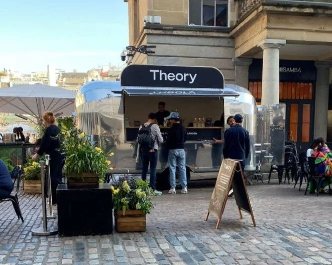 Six Reasons To Hire An Airstream Bar