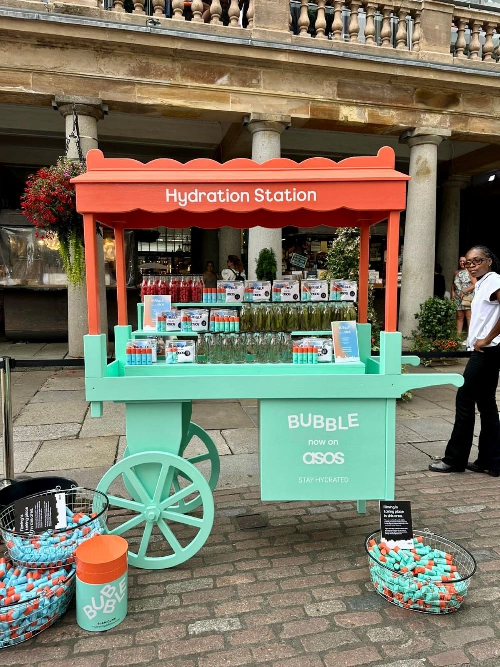 Retail Display Cart - Asos_1.jpg