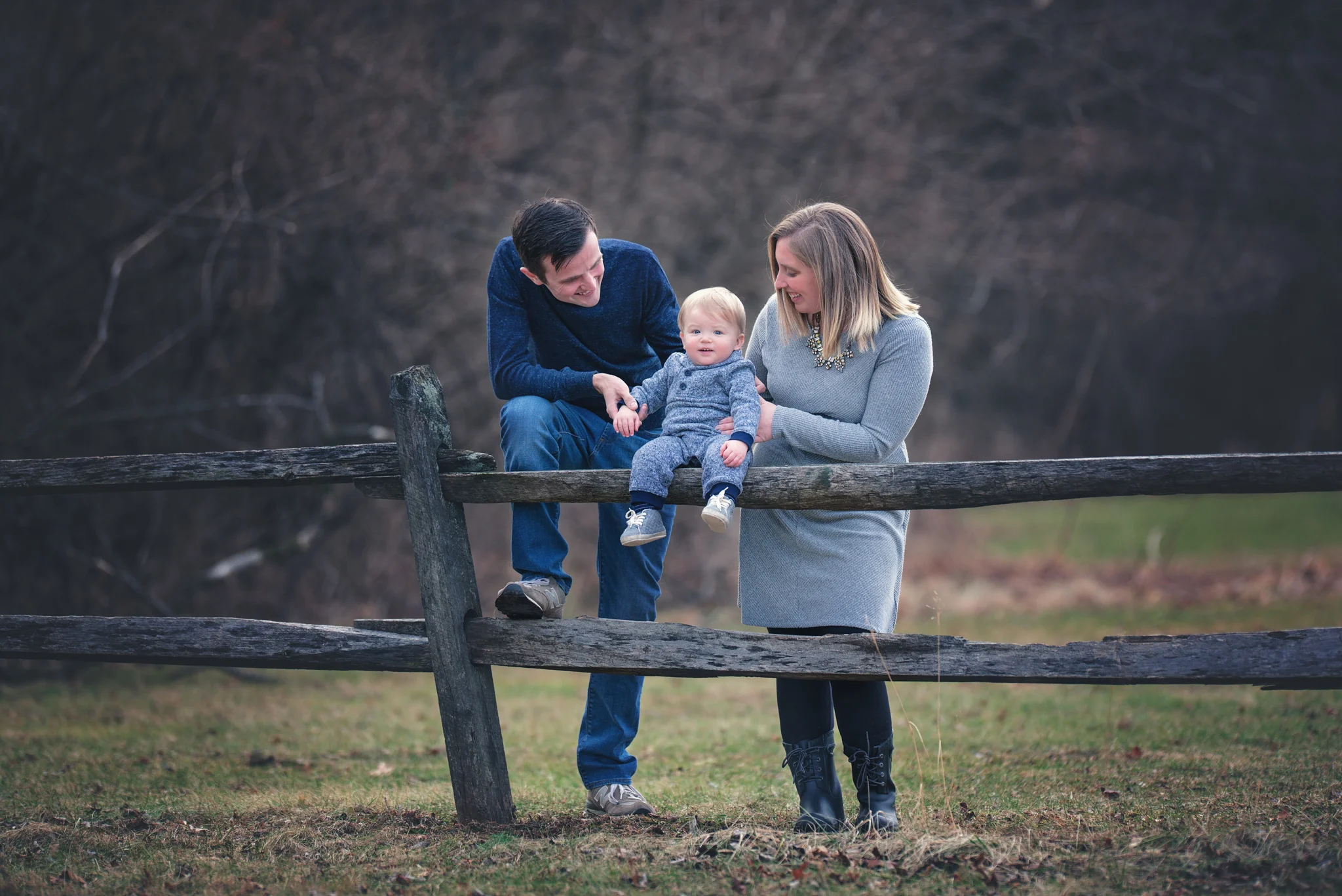 Family picture by Fotoplicity.jpg