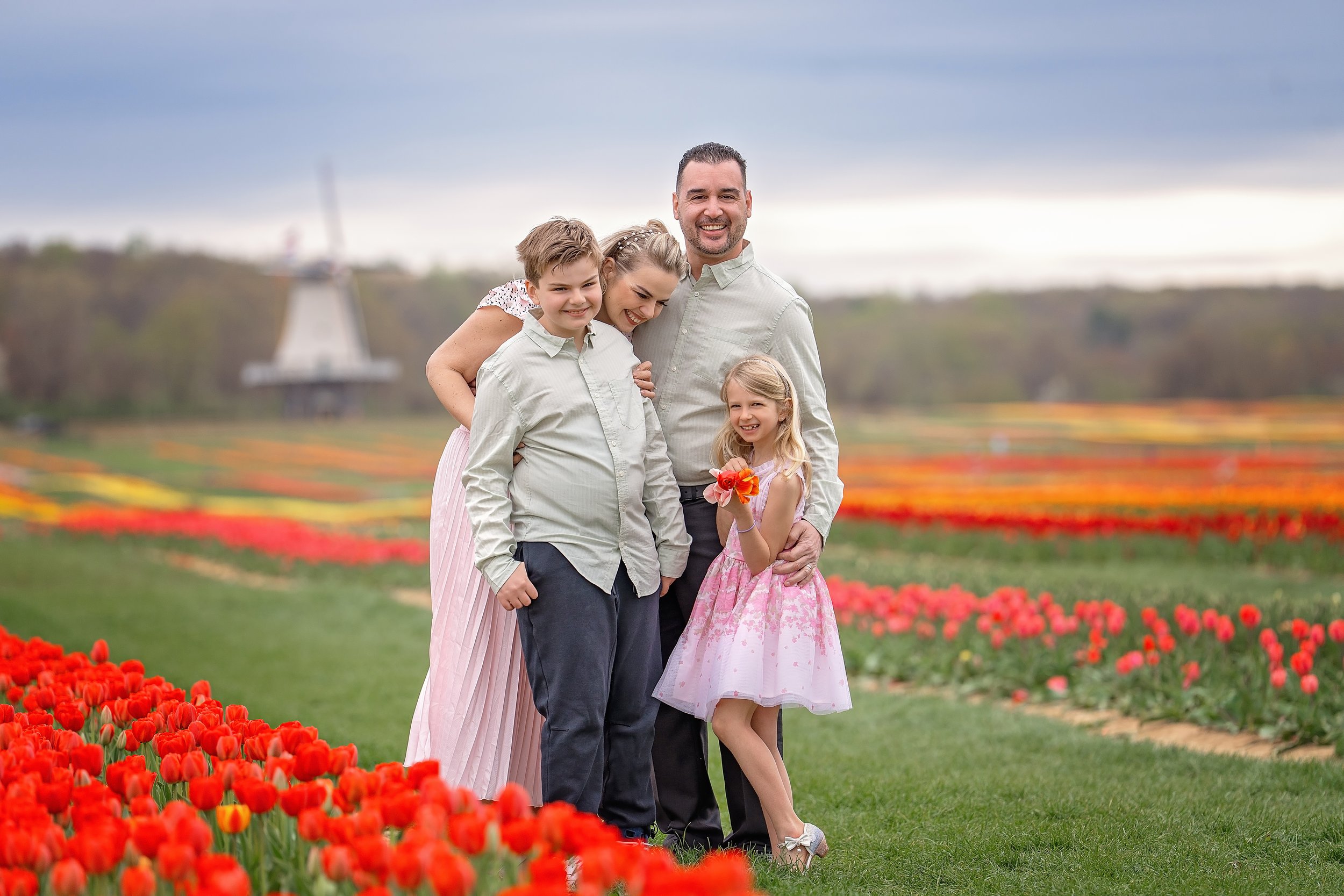 Svetlana Tulips 2025-1.jpg