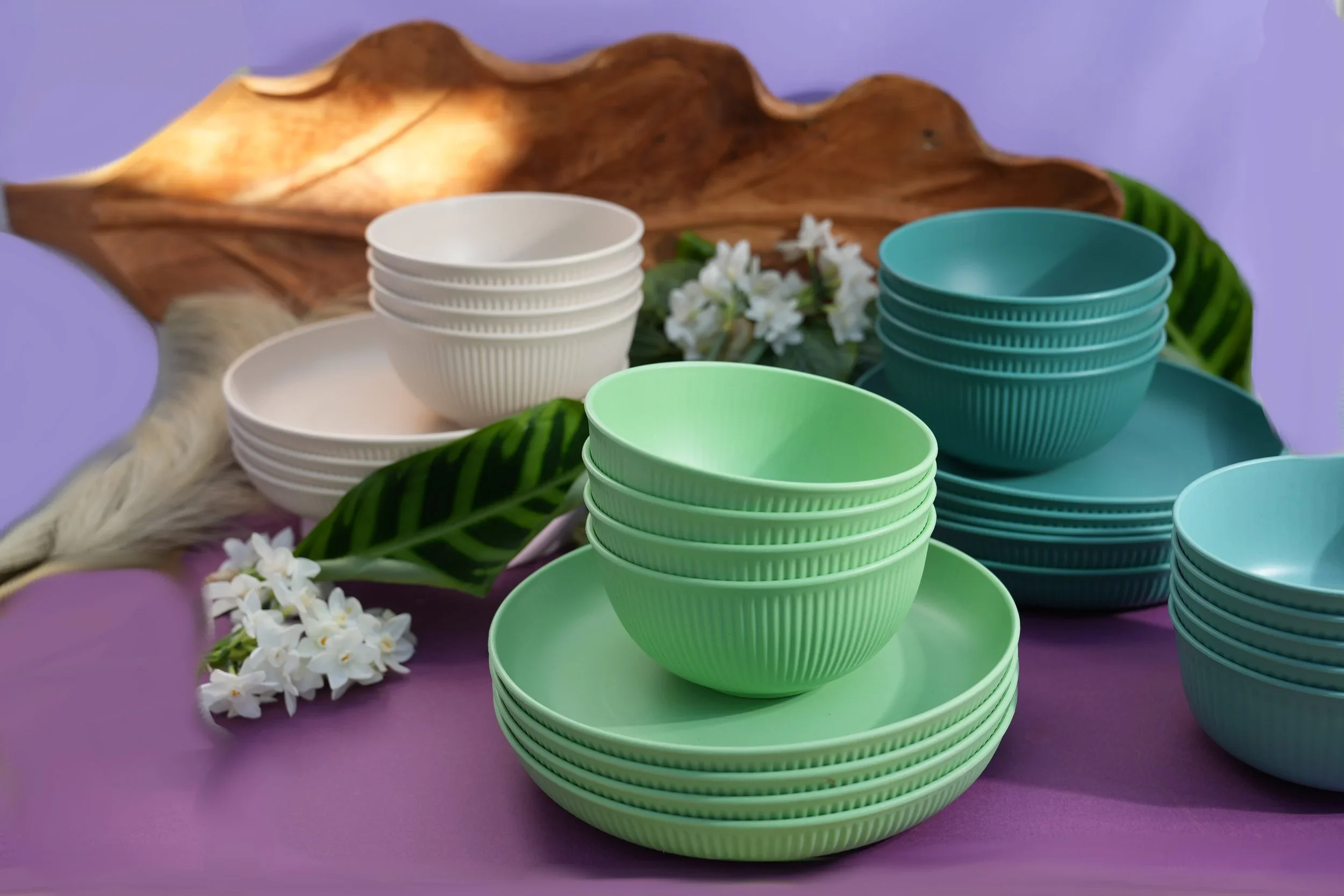 elavoland-wheatstraw-plates-medium-bowl-green.webp