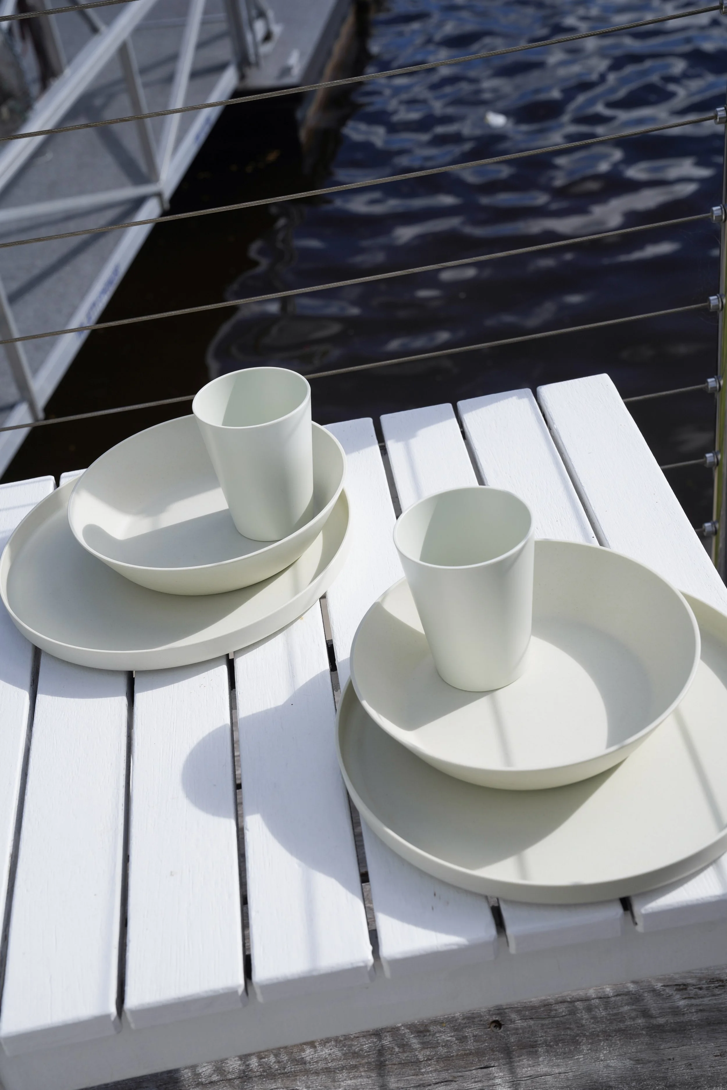 elavoland-dinnerware-pla-plant-based-dinner-set4.jpg
