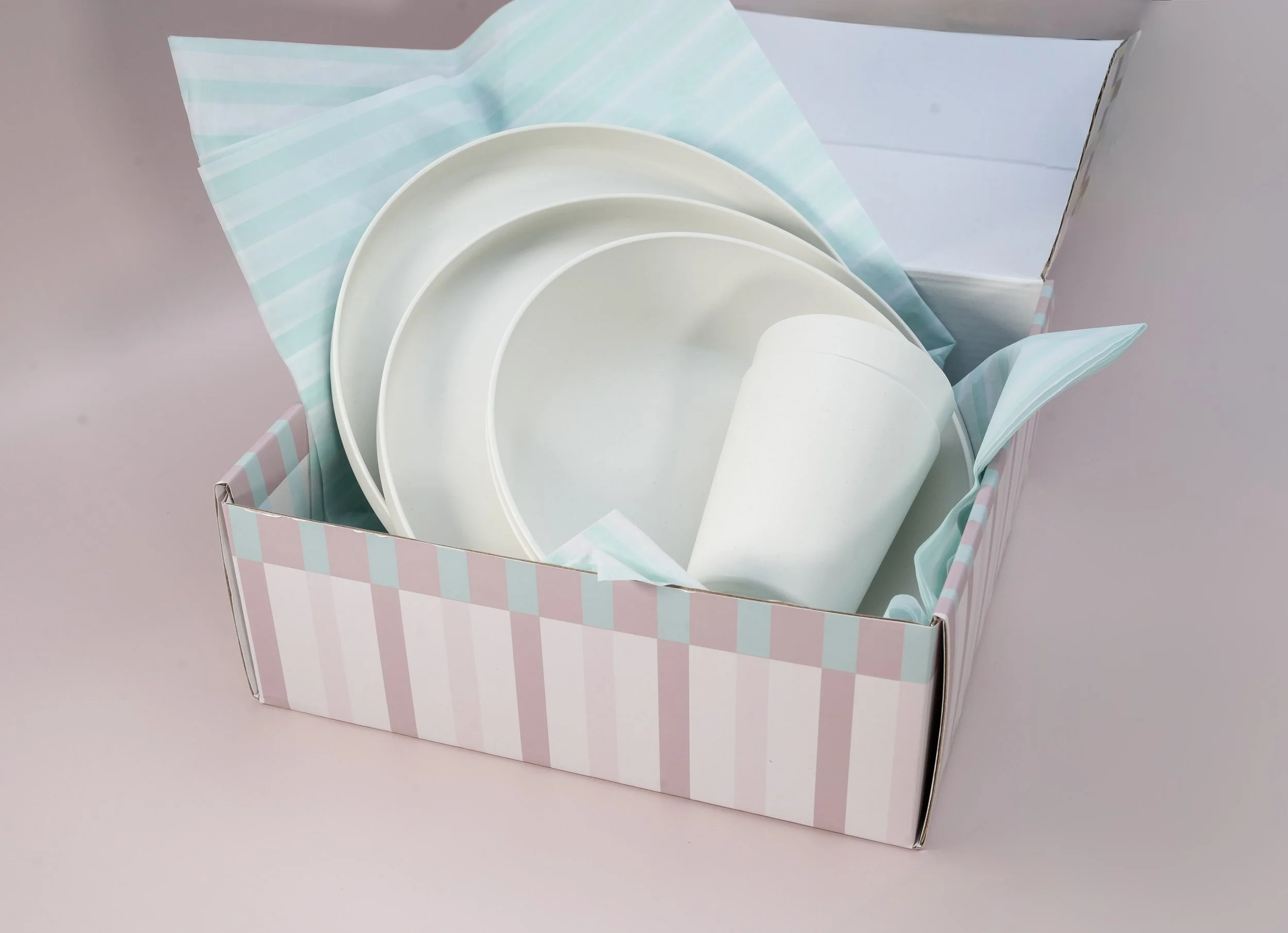 elavoland-pla-plant-based-dinnerware-kids-box-inside.jpg