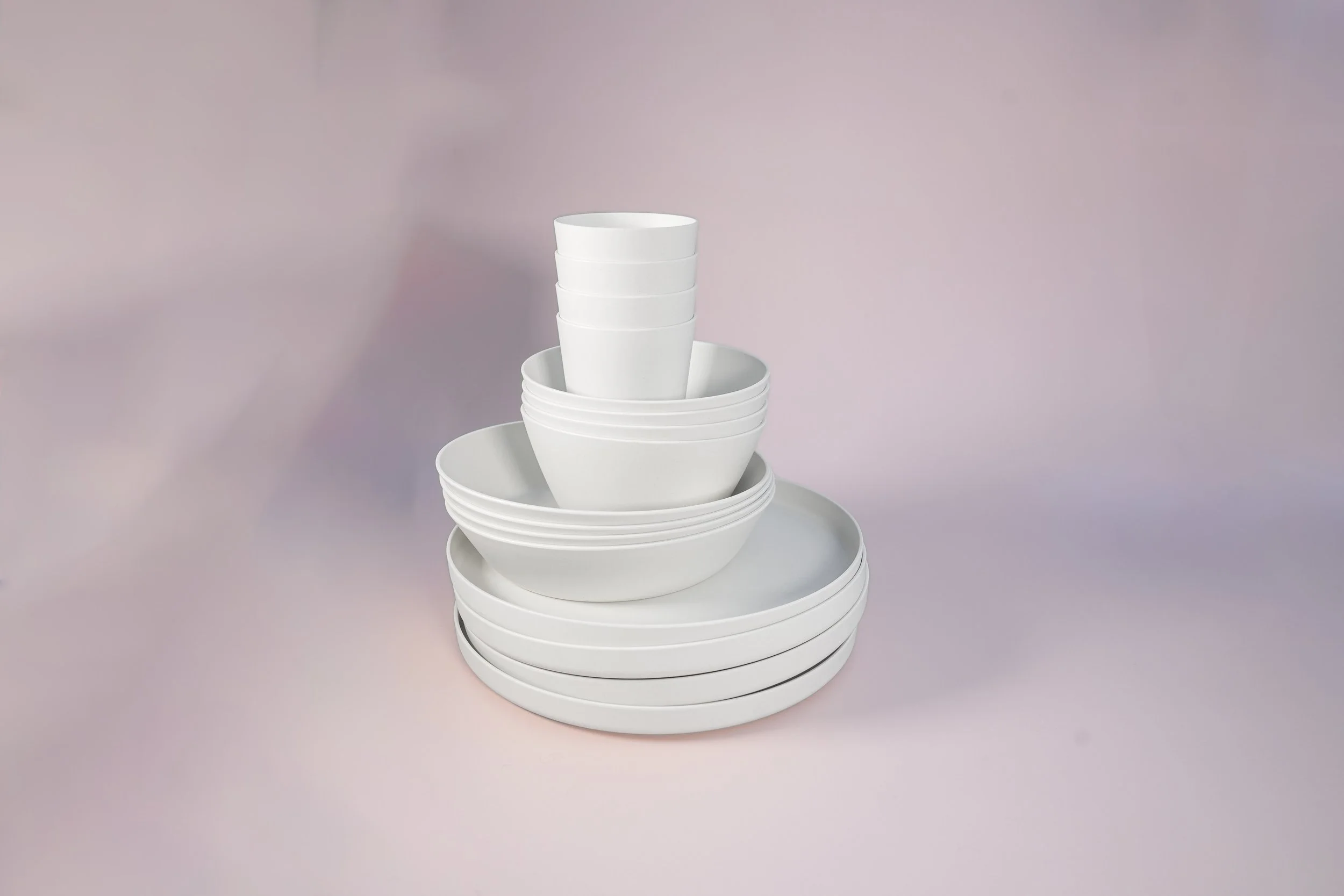 elavoland-20-piece-dinnerware-plant-based-pla.jpg