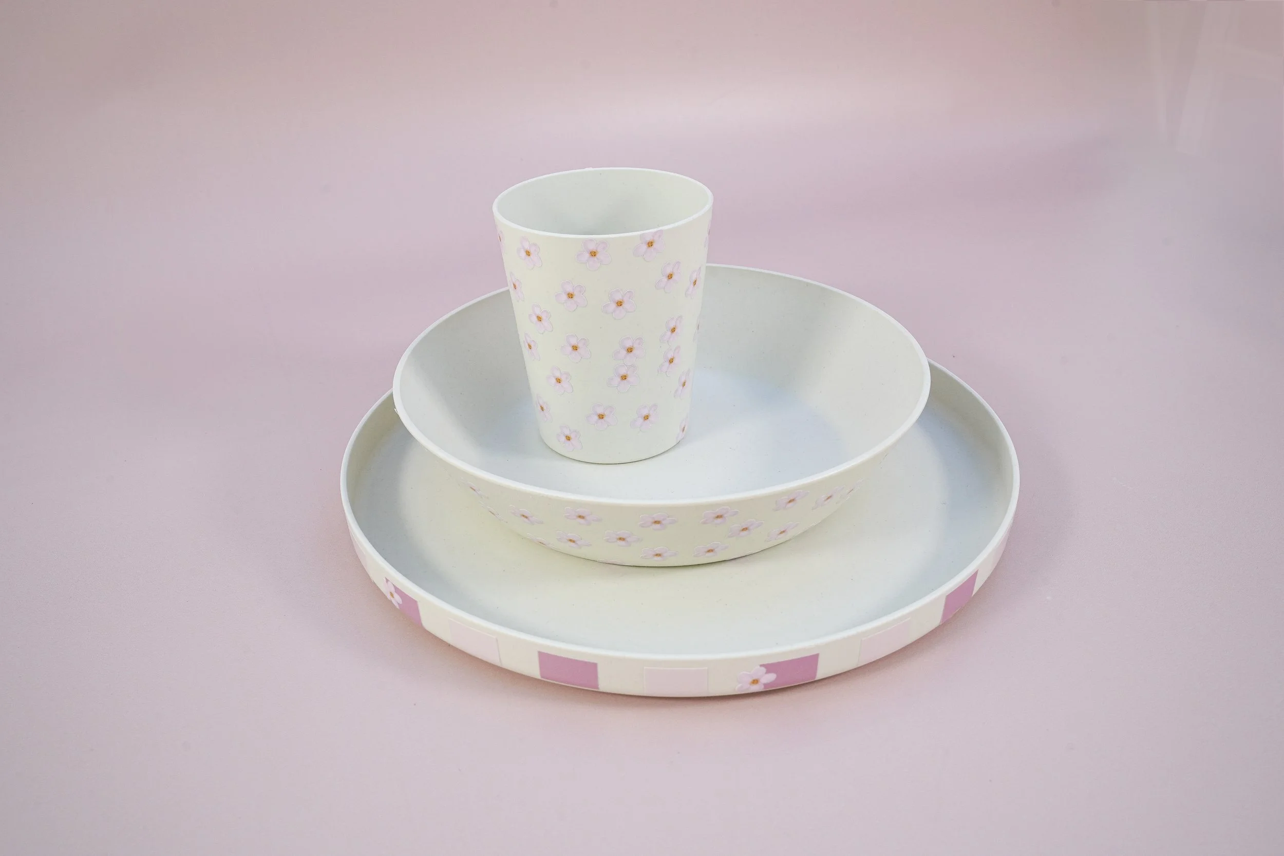 elavoland-bloom-design-plant-based-pla-dinnerware-100%-plastic-free.jpg.jpg