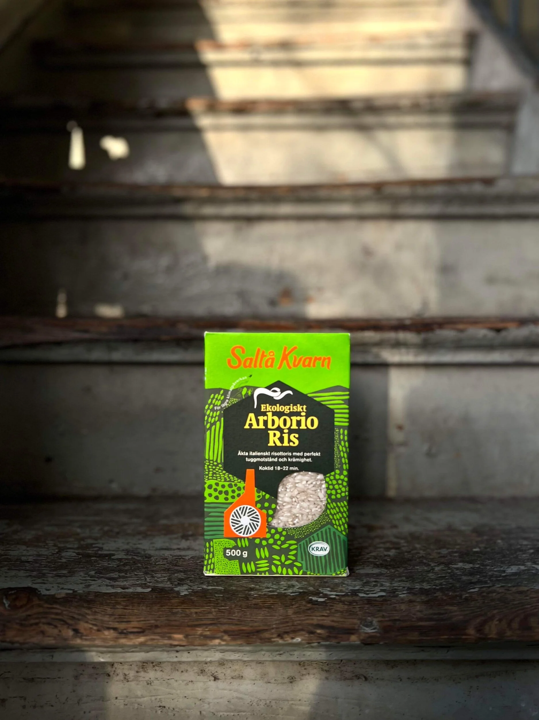 30F54275-7D2B-4AF6-BEC6-C94F285A9947